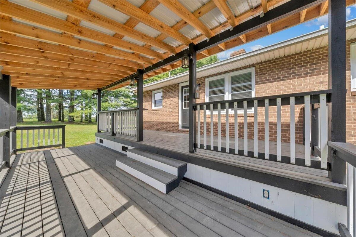 698 Hummingbird LN SE - Photo 39