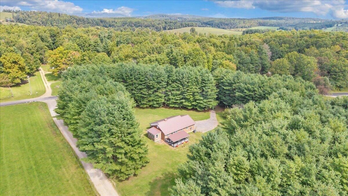 698 Hummingbird LN SE - Photo 61