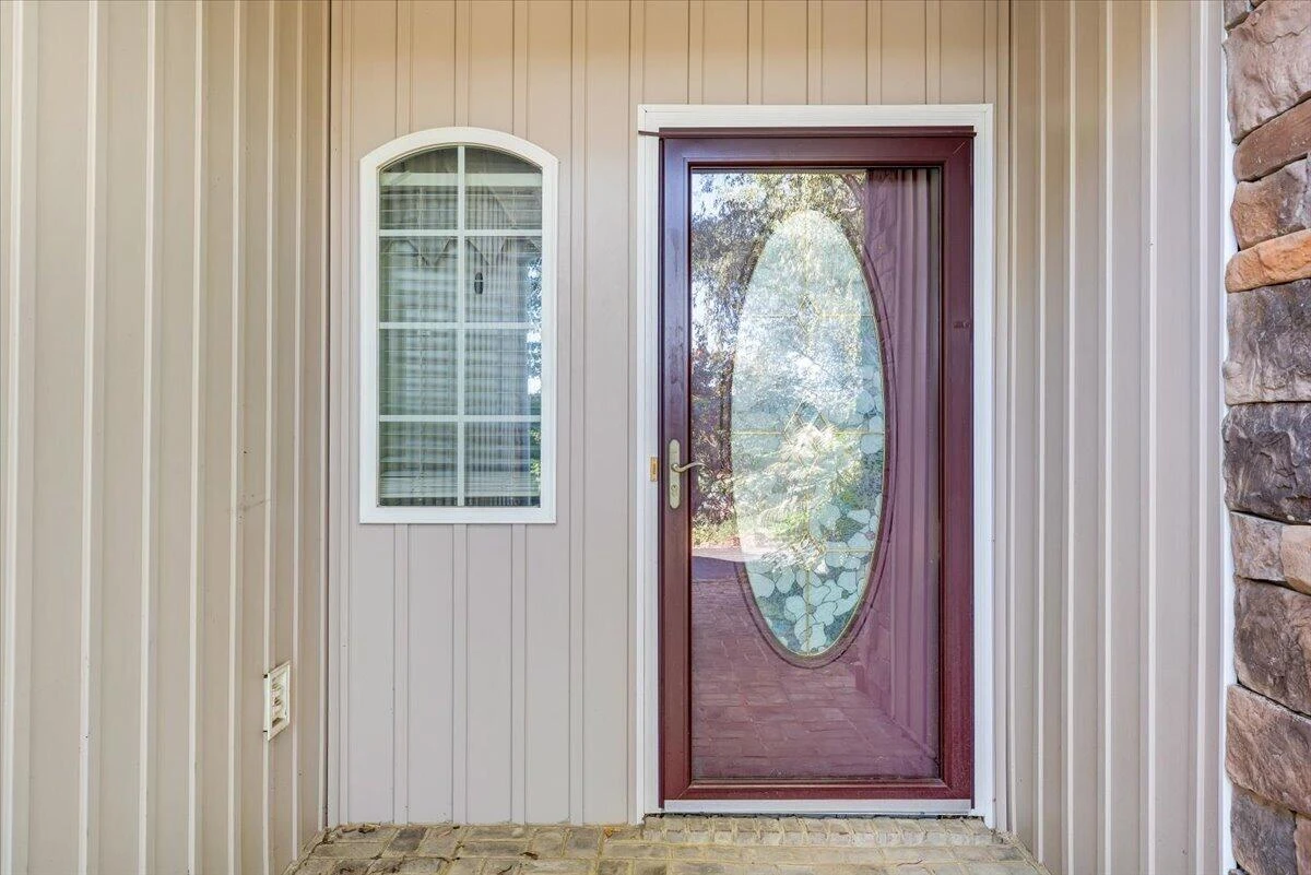 1209 Mountain View RD - Photo 2