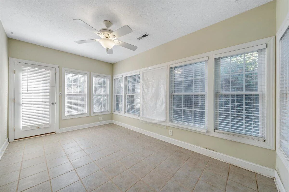 1209 Mountain View RD - Photo 7