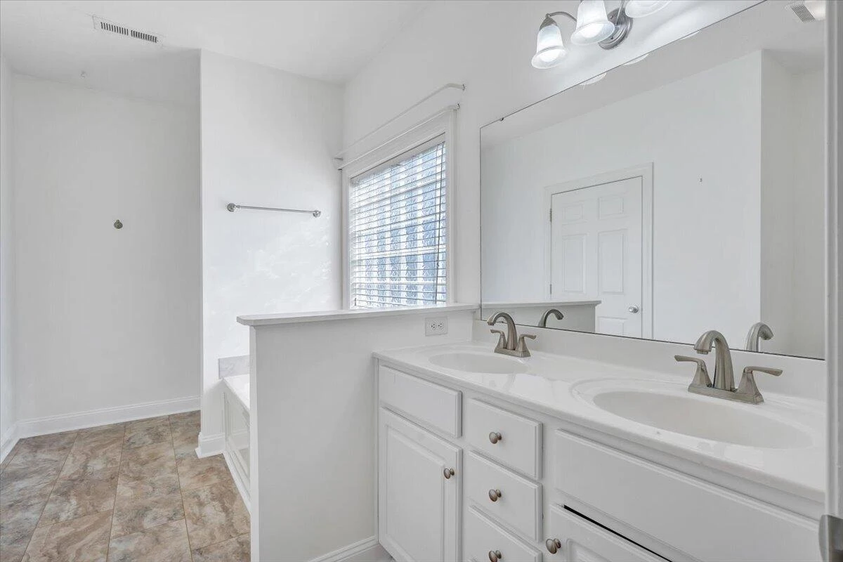 1209 Mountain View RD - Photo 17