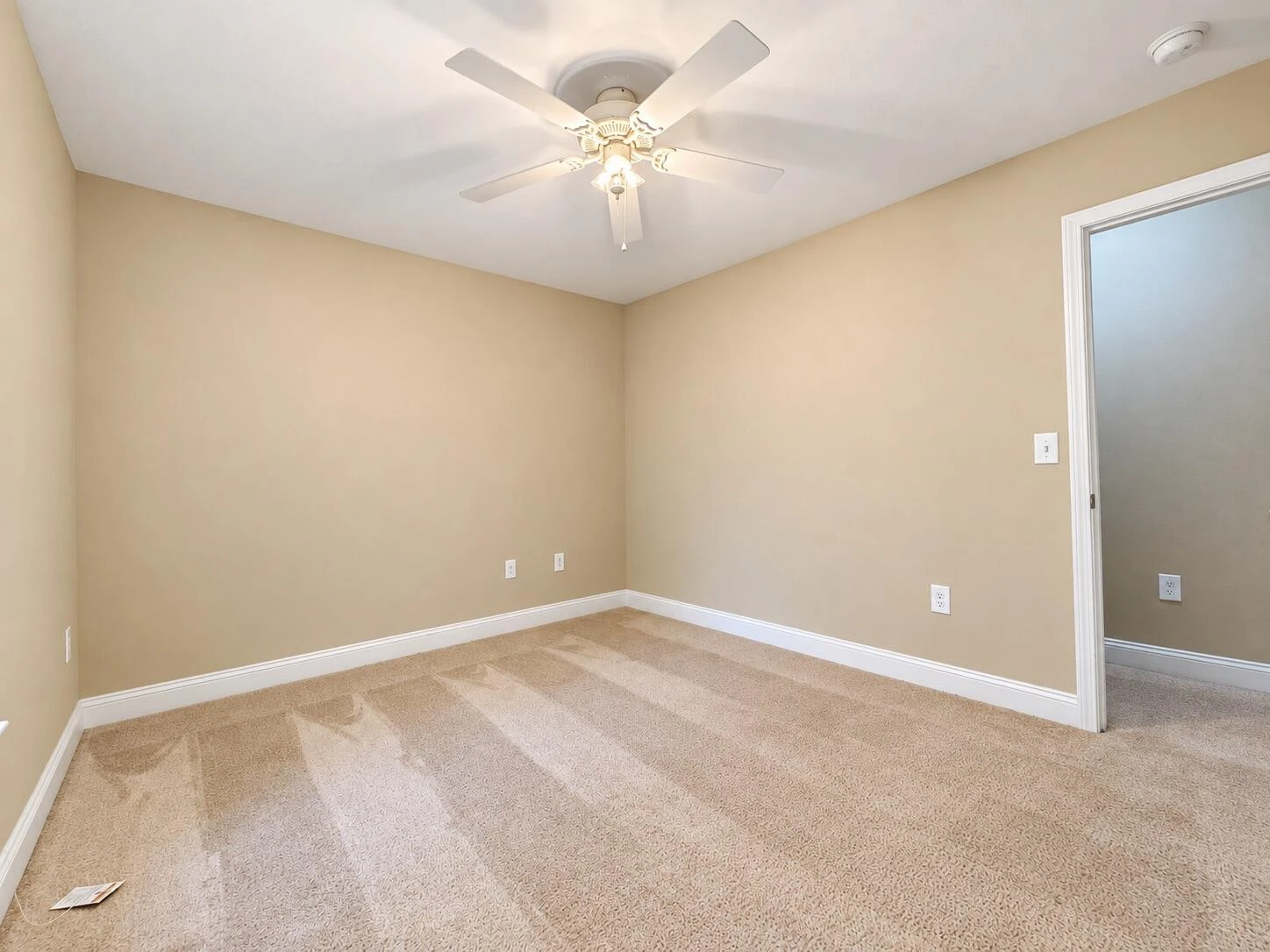 2820 Edgewood ST SW - Photo 29