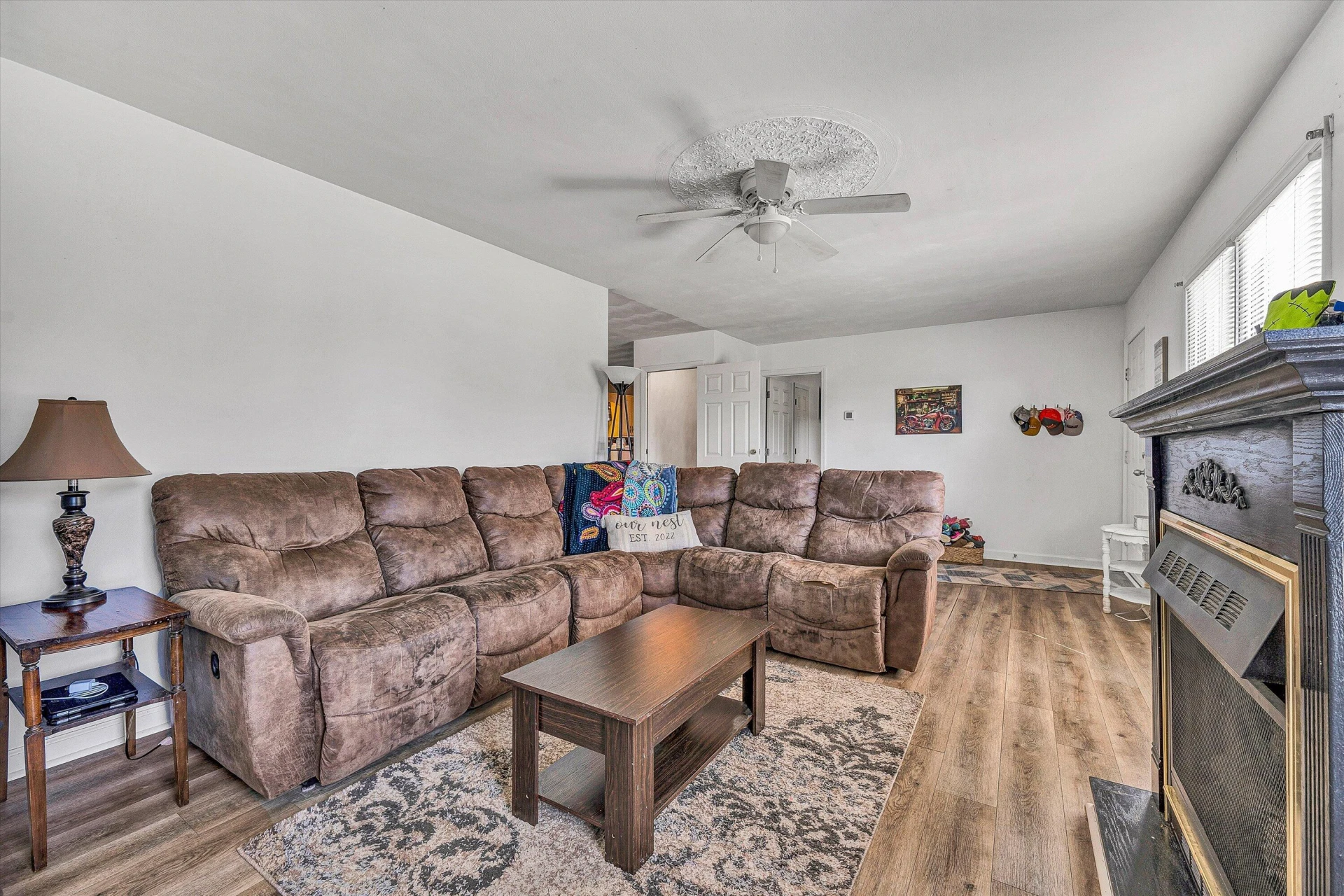 333 FARMINGTON RD - Photo 11