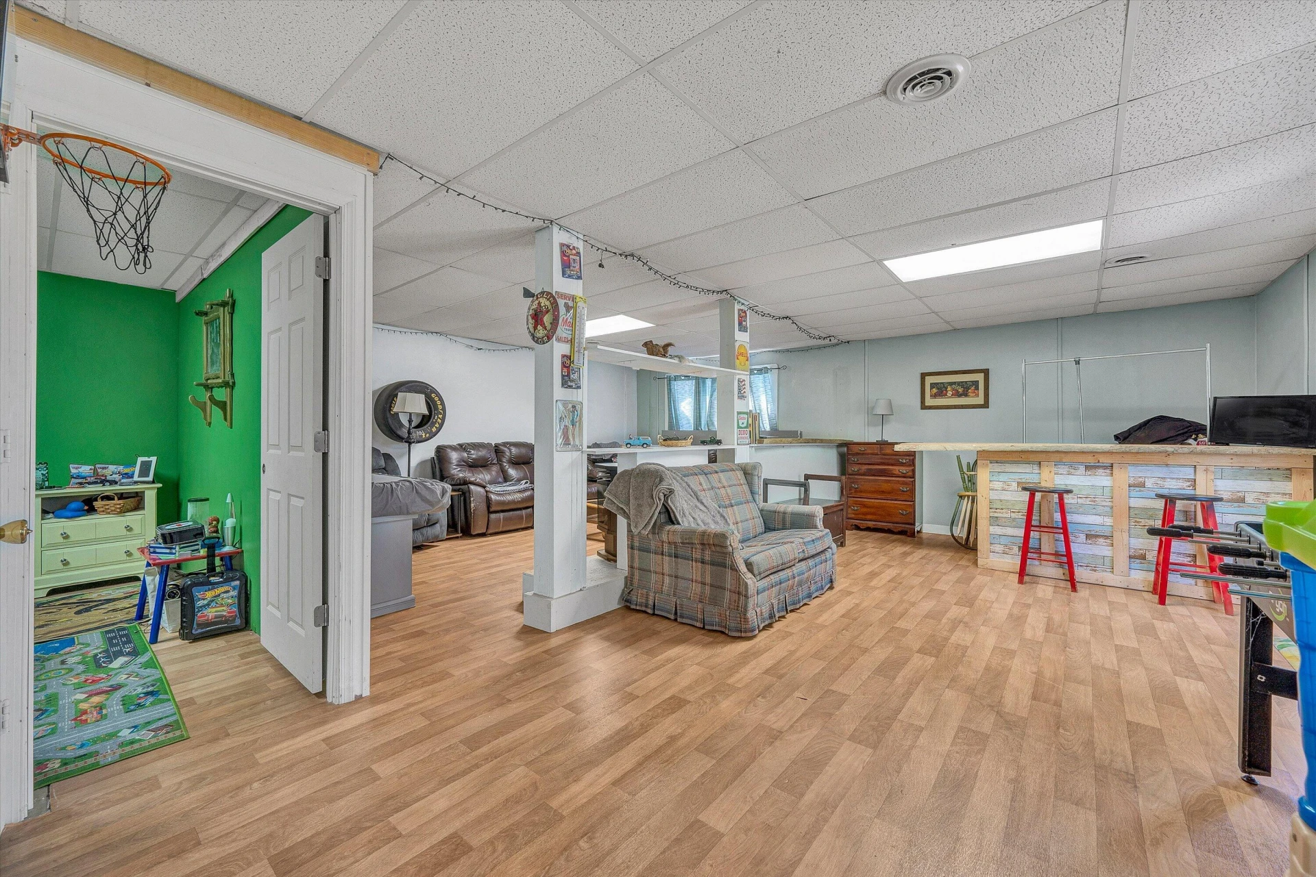 333 FARMINGTON RD - Photo 29