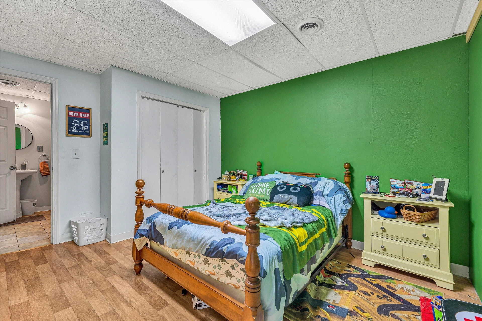 333 FARMINGTON RD - Photo 33