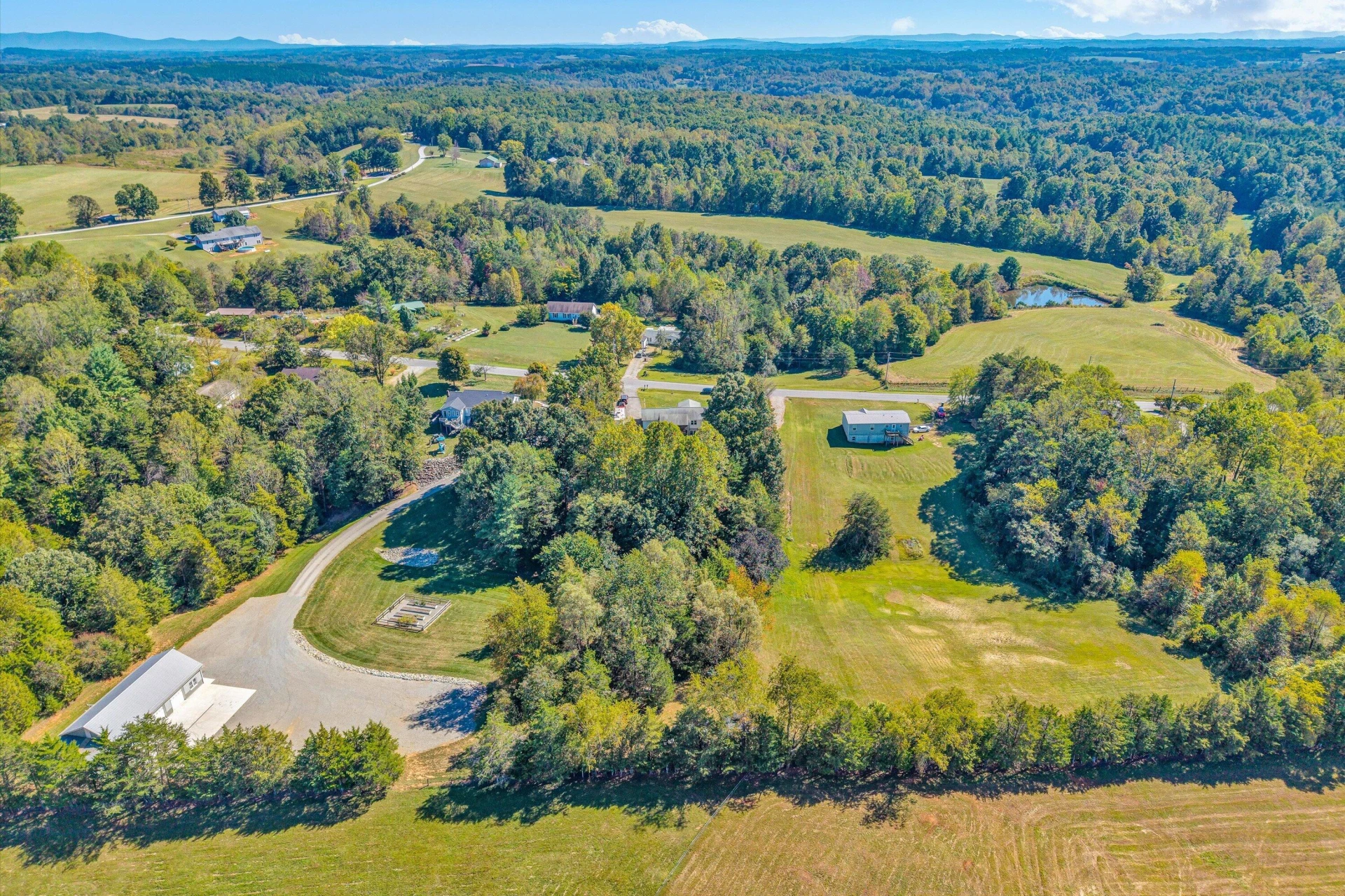 333 FARMINGTON RD - Photo 44