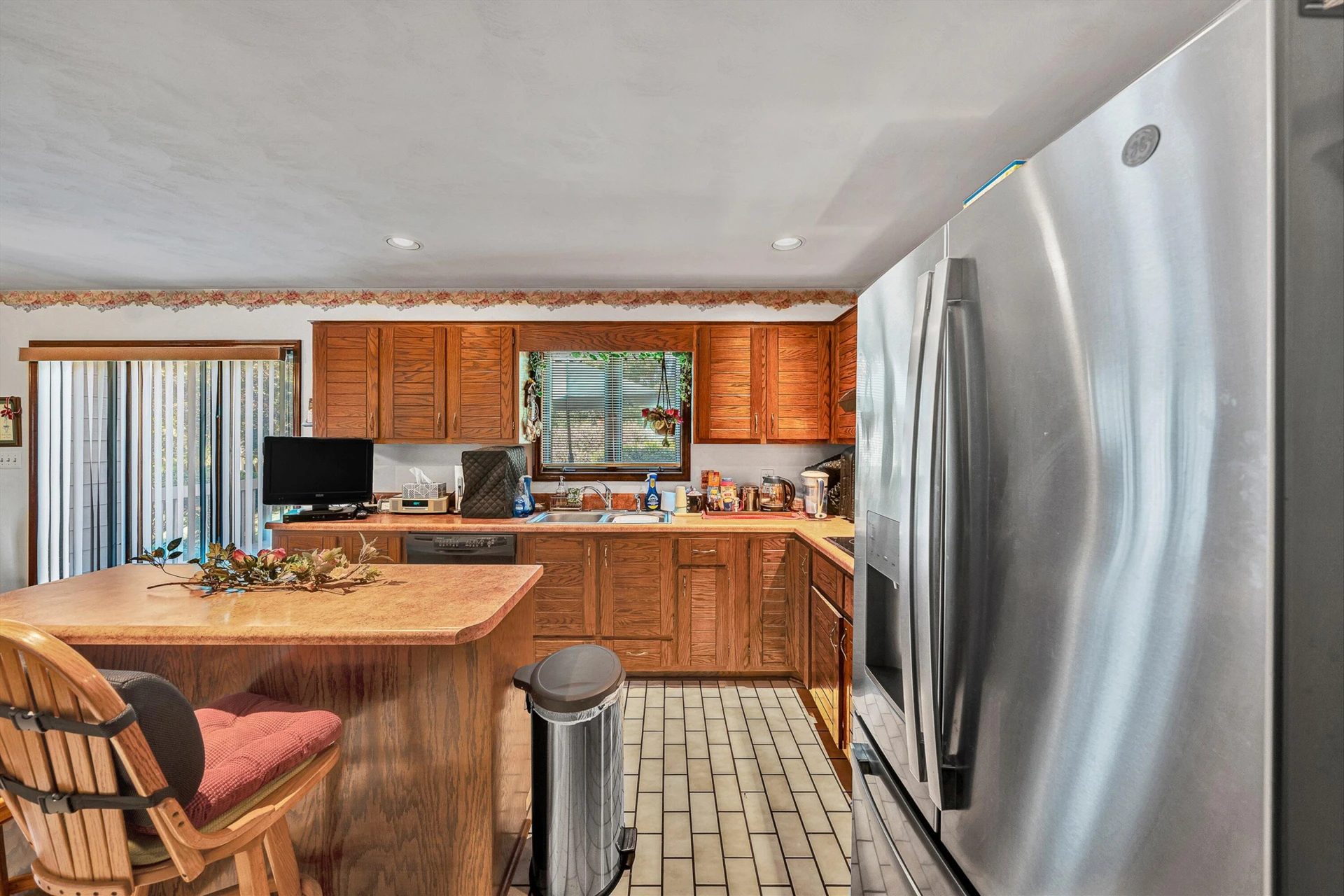 311 Foxcroft DR - Photo 10