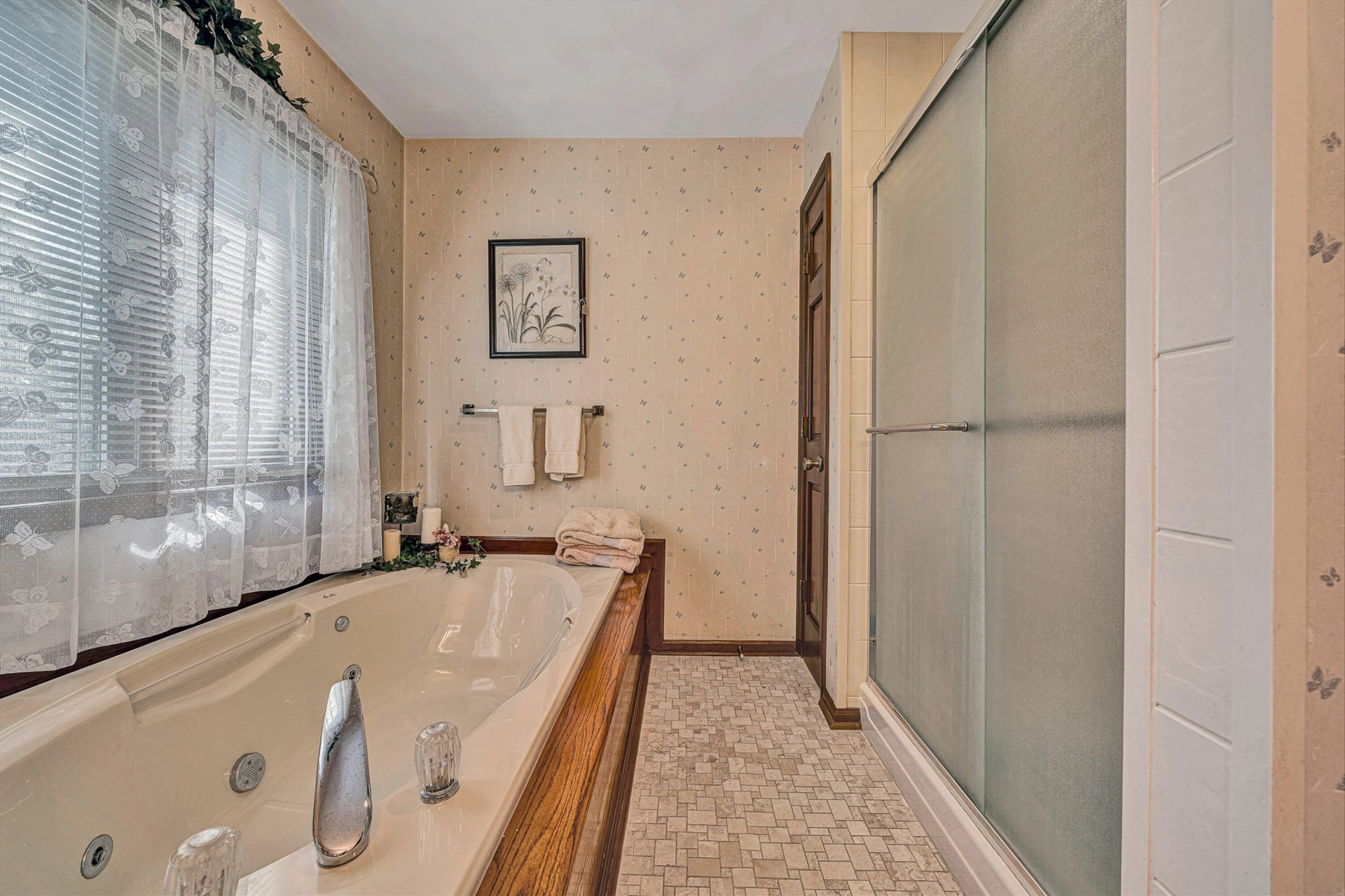 311 Foxcroft DR - Photo 22