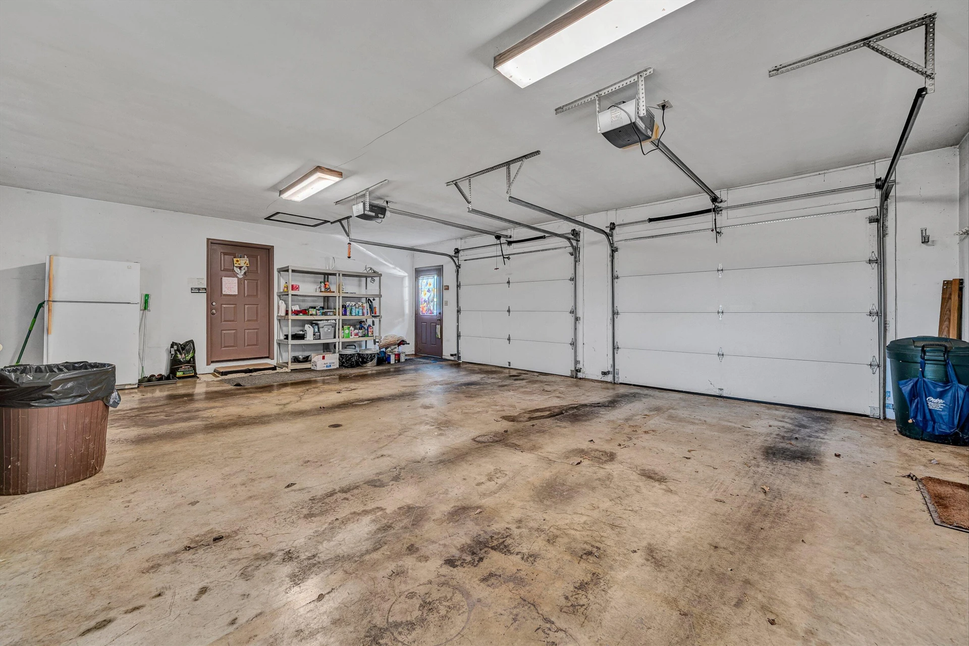 311 Foxcroft DR - Photo 27