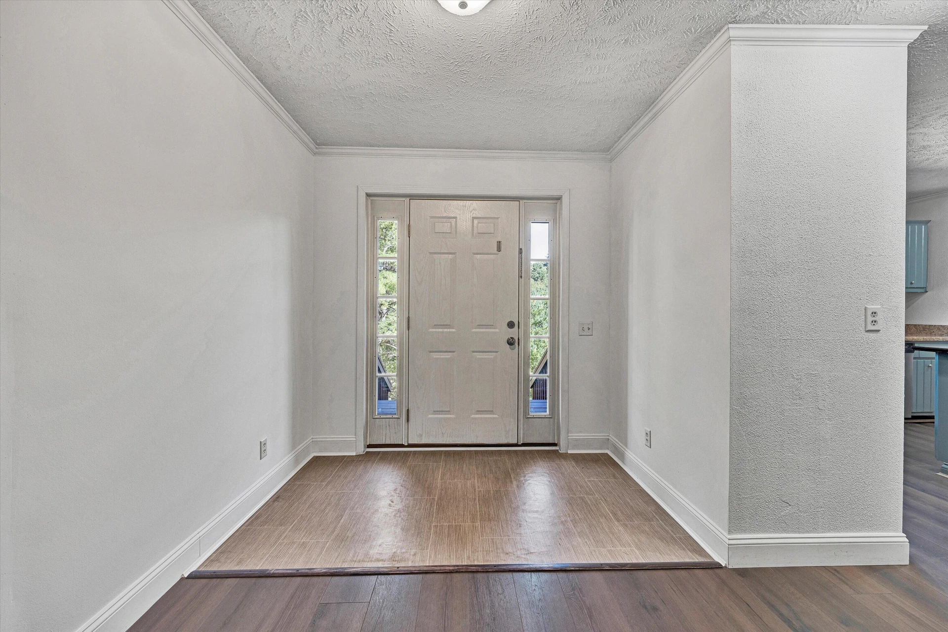 9043 Copper Hill RD NE - Photo 2