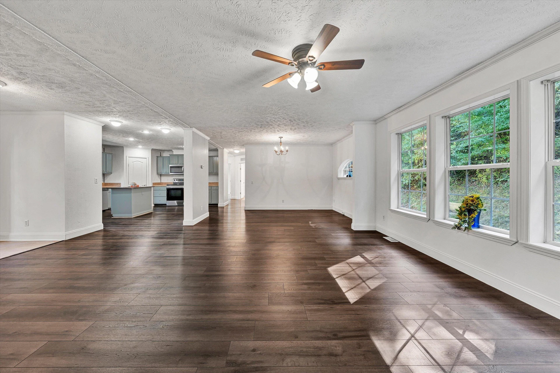 9043 Copper Hill RD NE - Photo 7