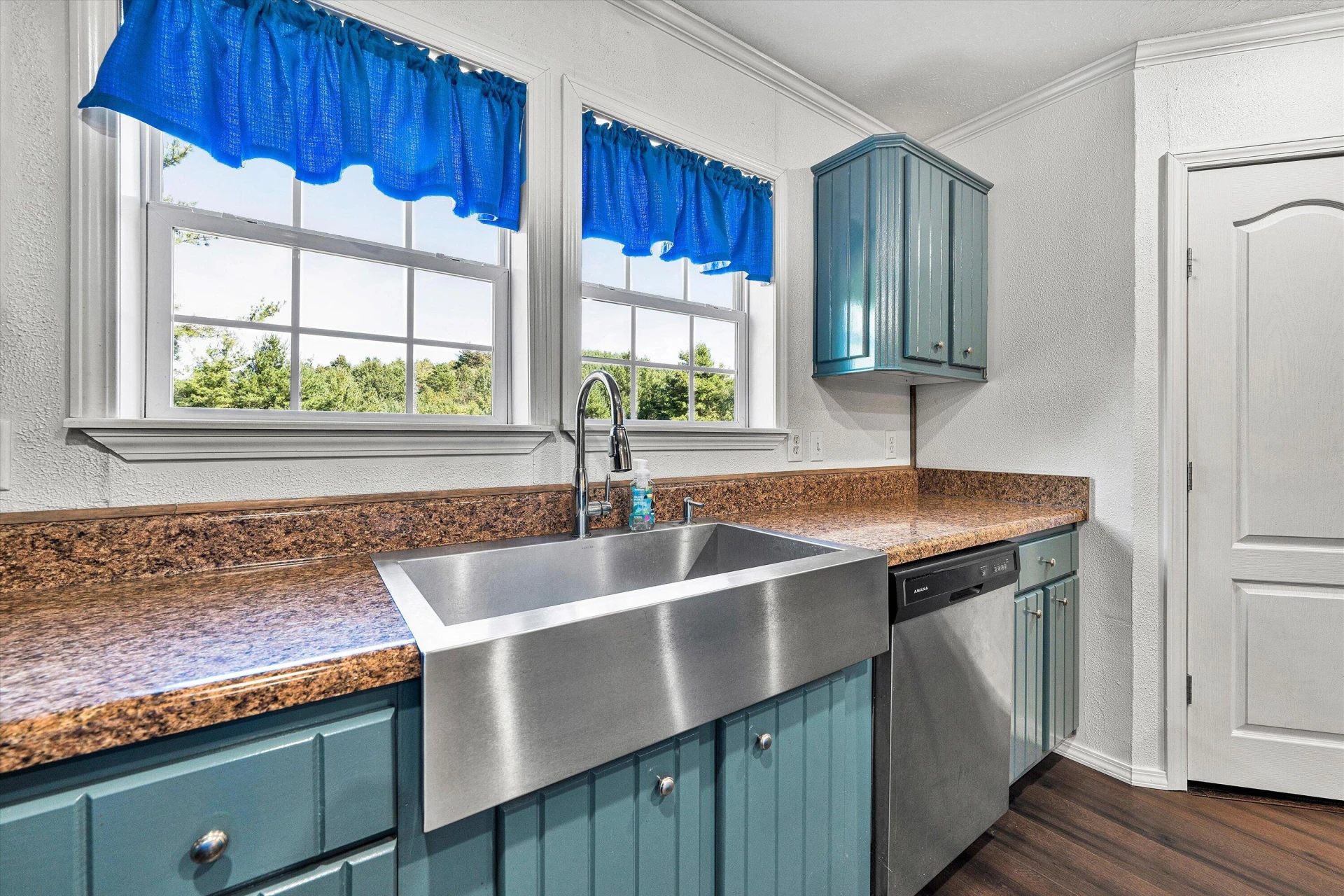 9043 Copper Hill RD NE - Photo 14