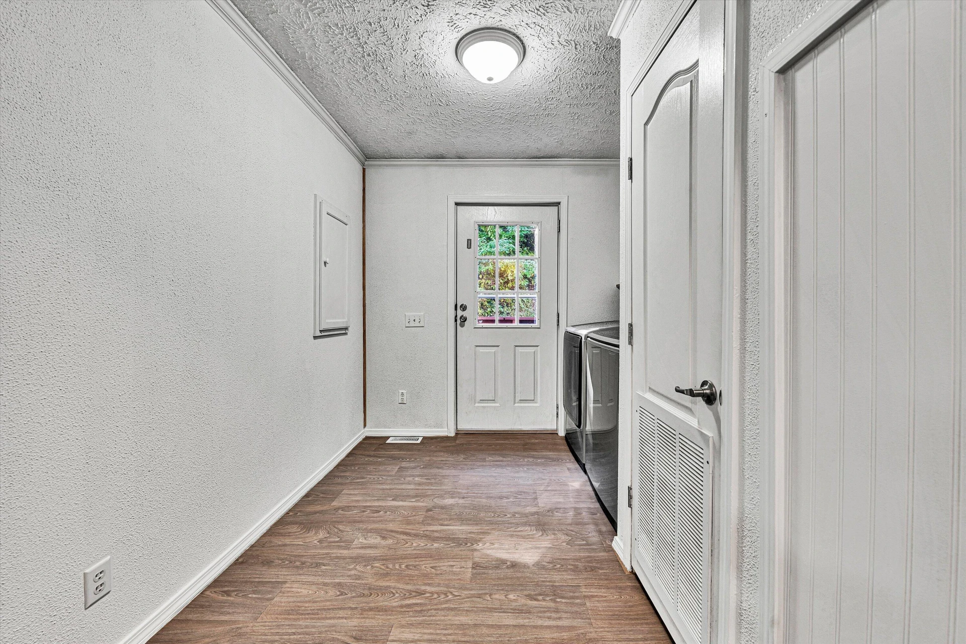 9043 Copper Hill RD NE - Photo 24