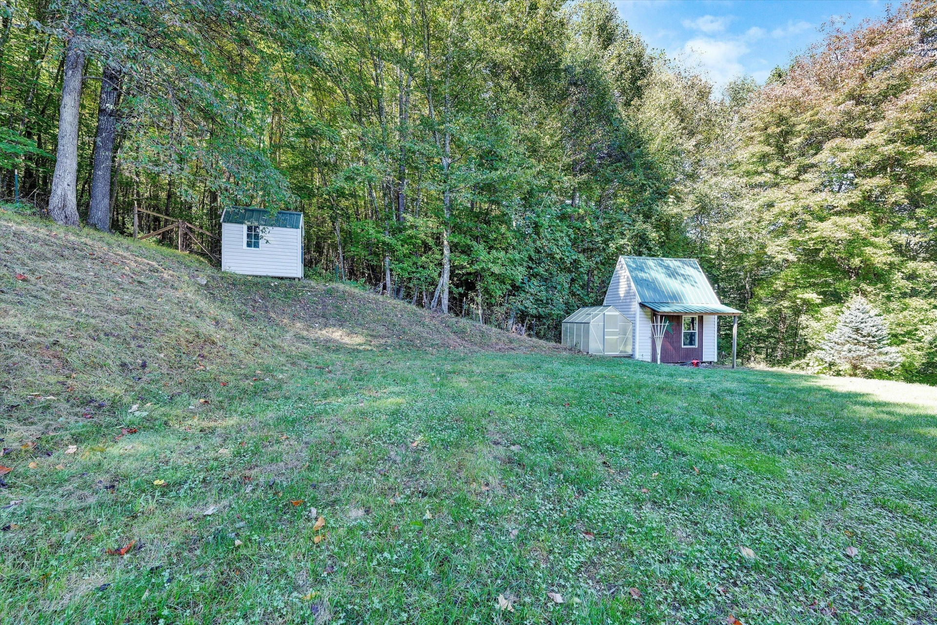 9043 Copper Hill RD NE - Photo 35