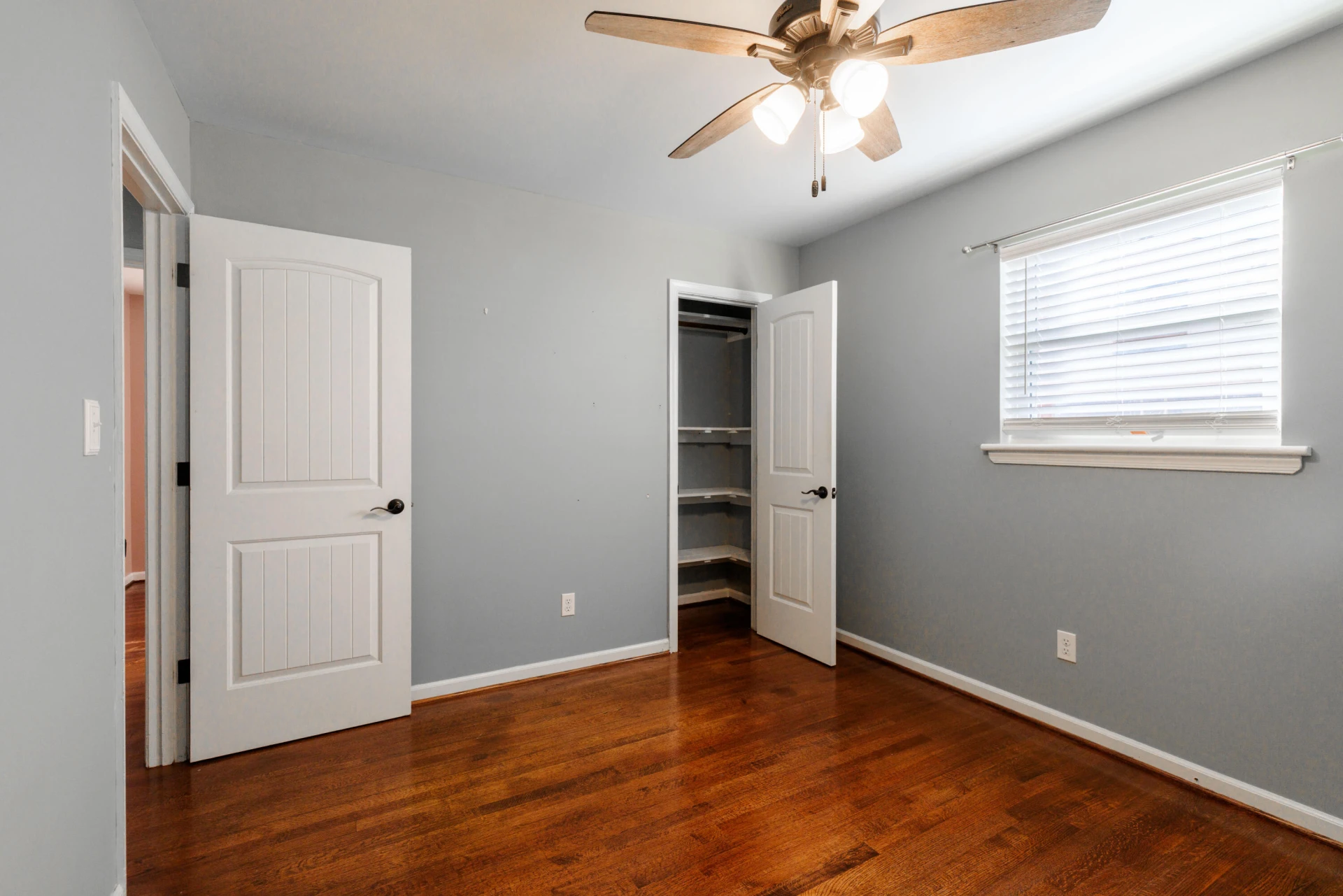 635 E Augusta AVE - Photo 19