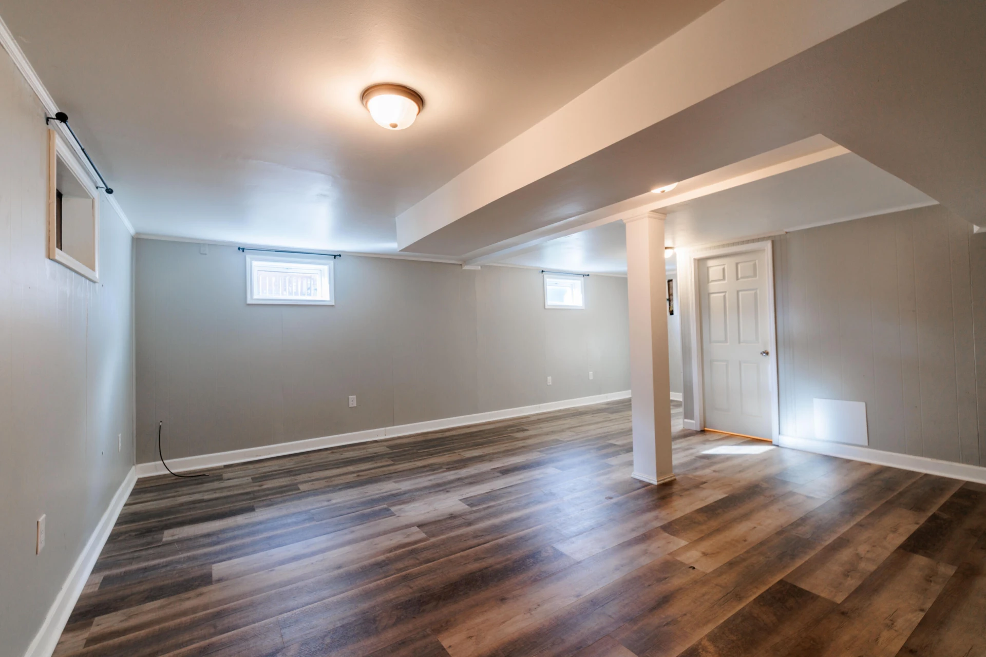 635 E Augusta AVE - Photo 24