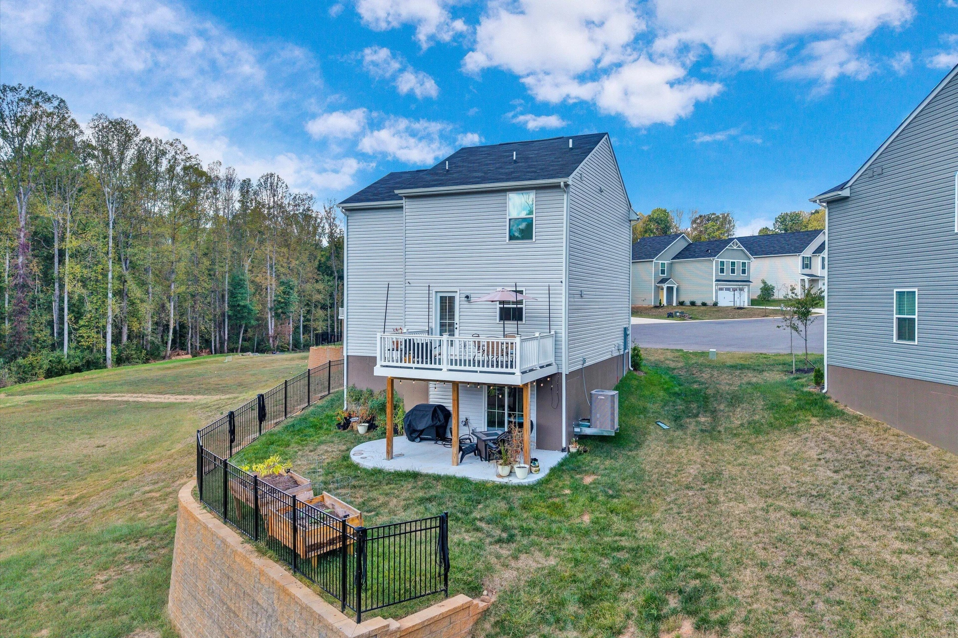 263 Jordan CT - Photo 32