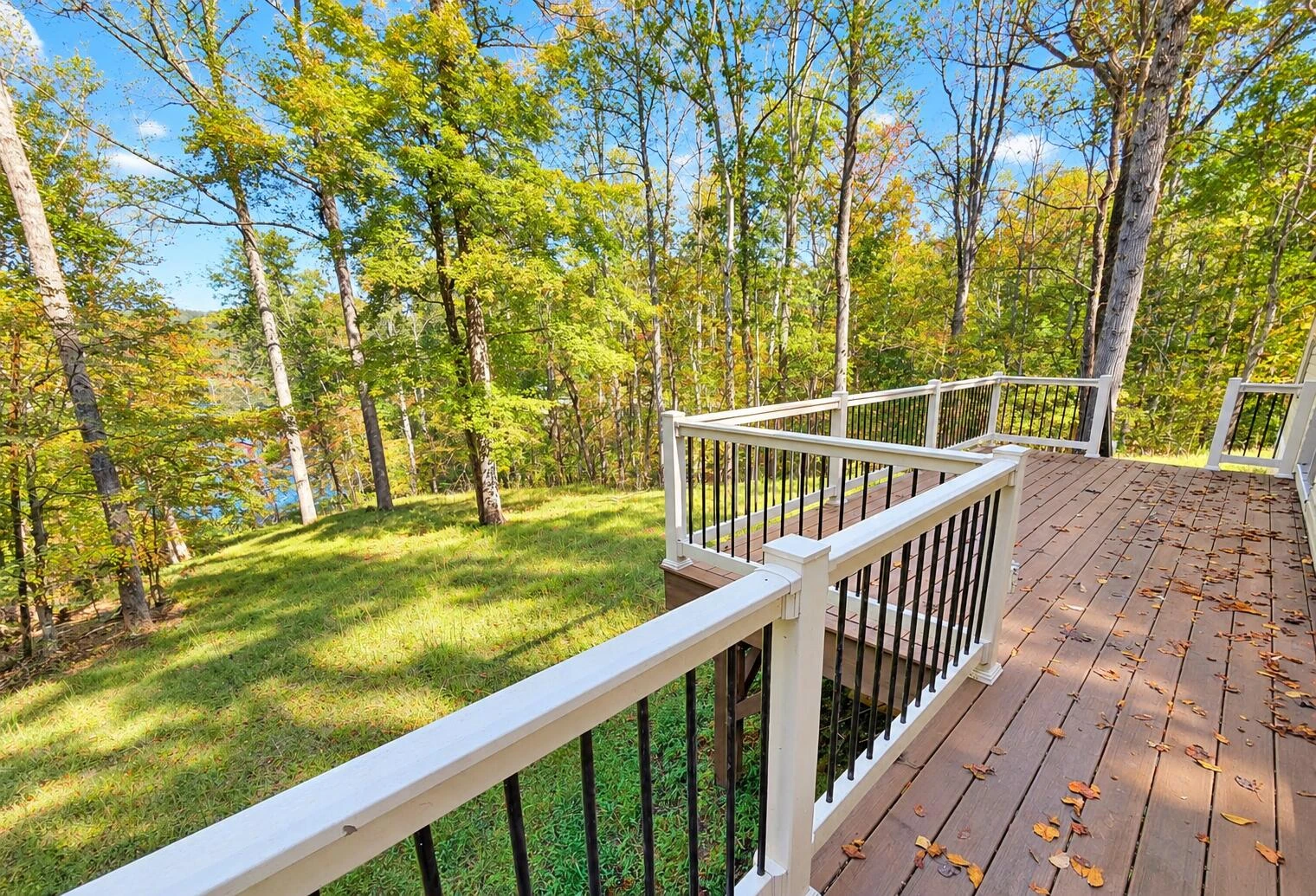 300 Whisperway RD - Photo 8