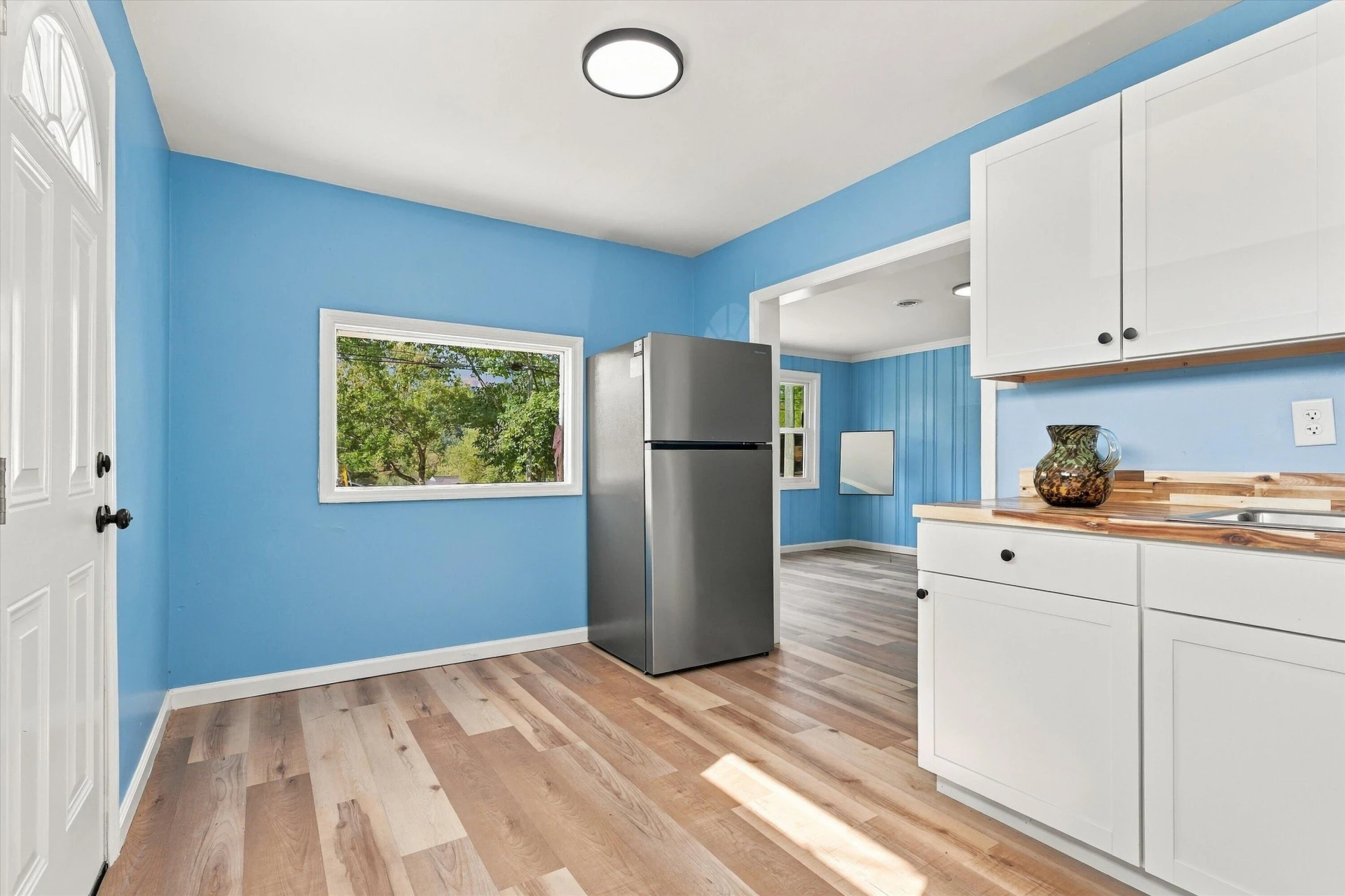 2436 W Main ST - Photo 7