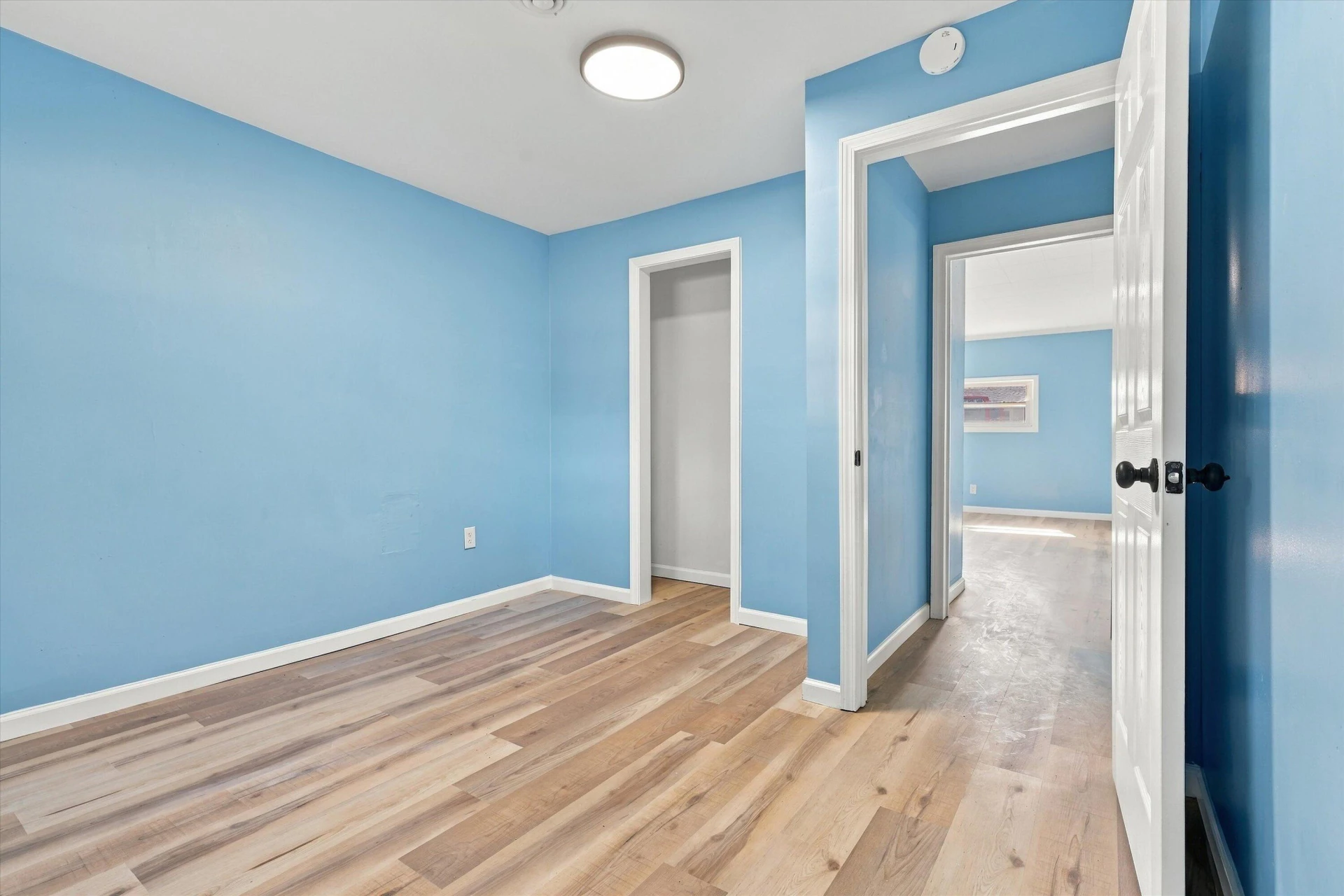 2436 W Main ST - Photo 12