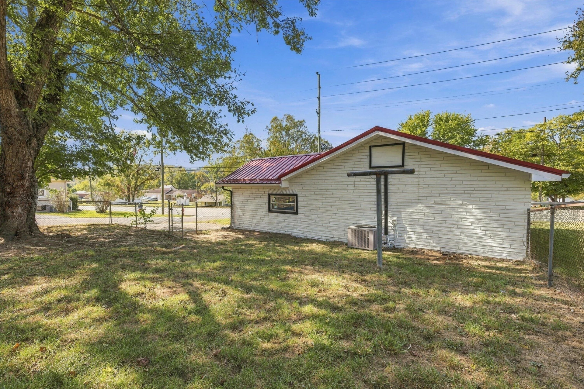 2436 W Main ST - Photo 19