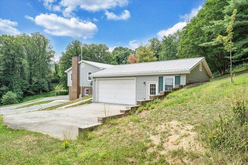 6408 Orchard View LN - Photo 45