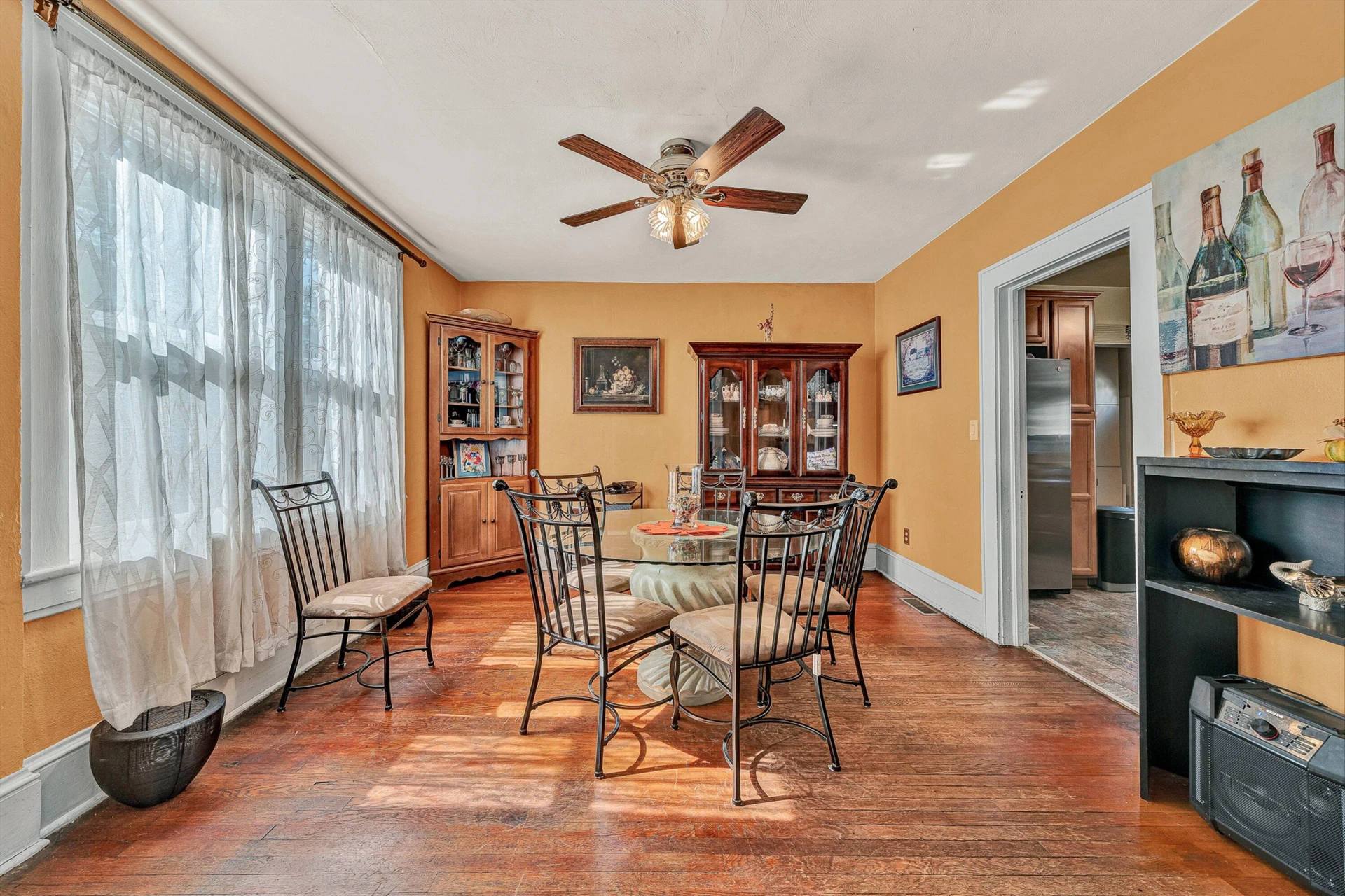 1628 Rugby BLVD NW - Photo 8