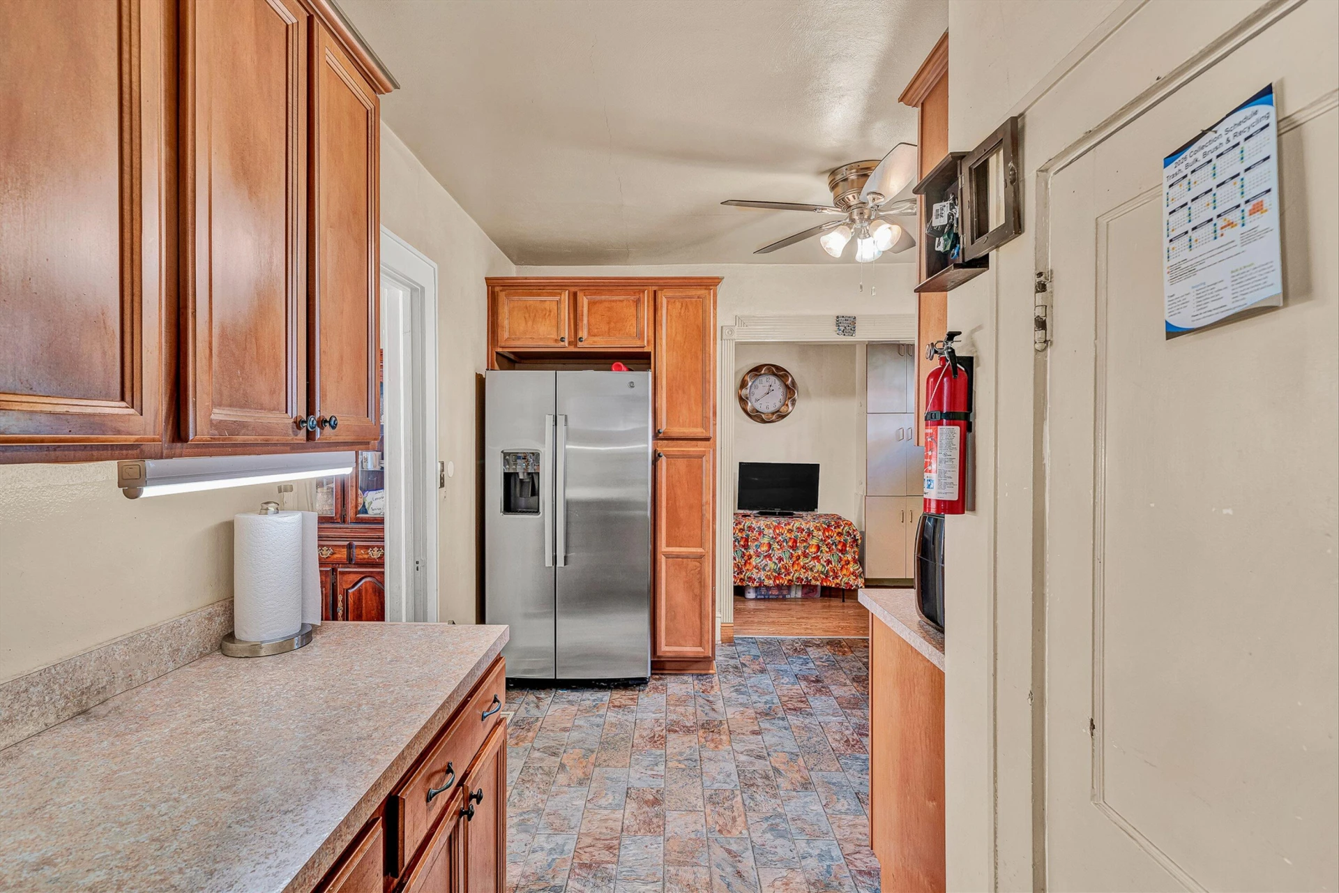 1628 Rugby BLVD NW - Photo 10