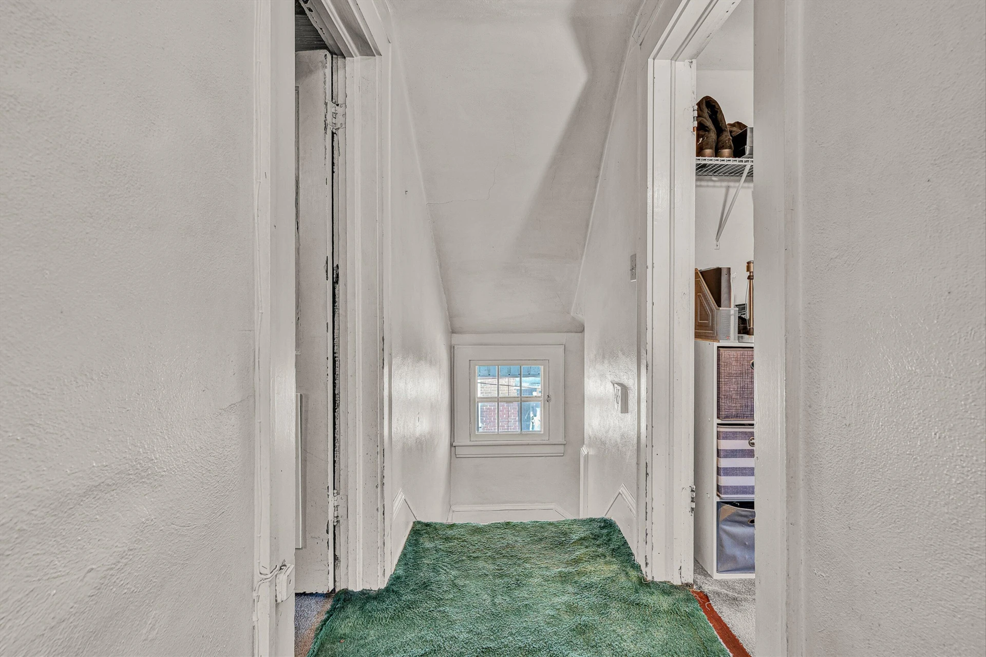 1628 Rugby BLVD NW - Photo 18