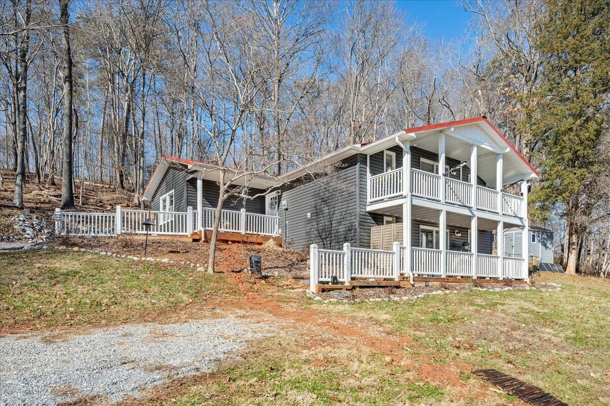 1255 RUSSELL DR - Photo 2
