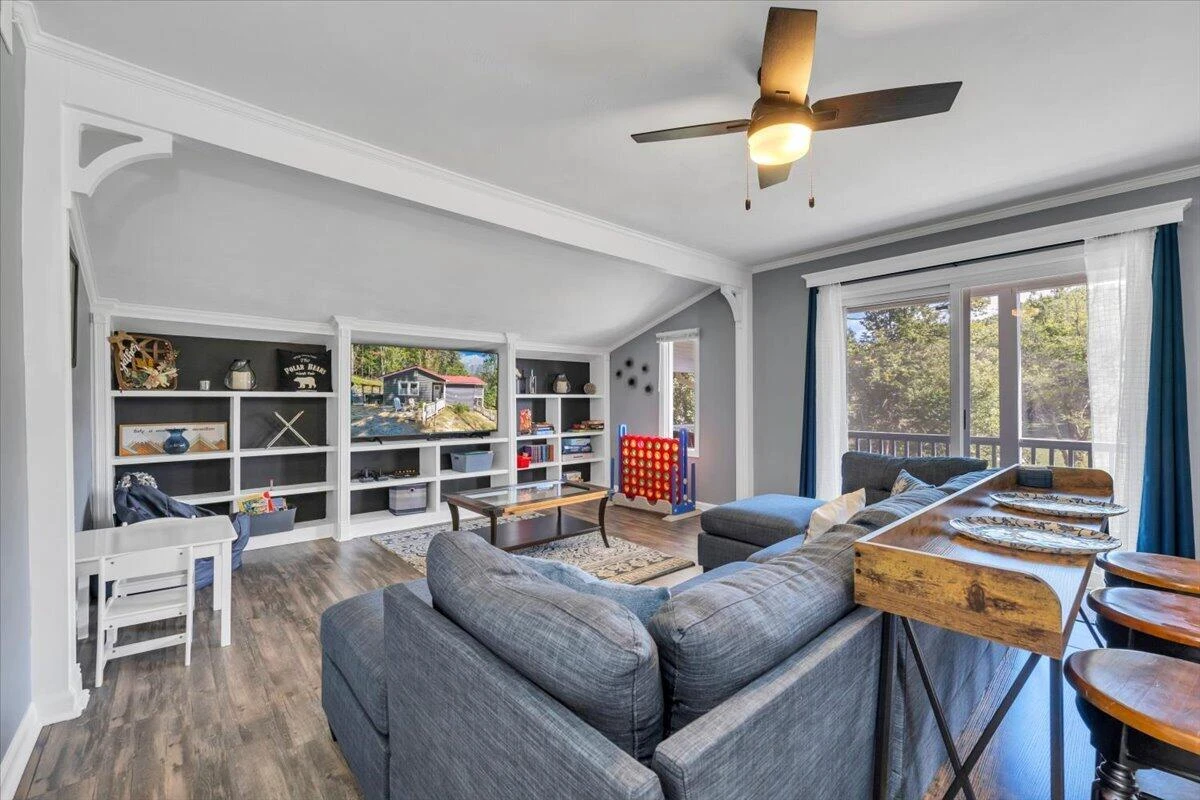 1255 RUSSELL DR - Photo 9