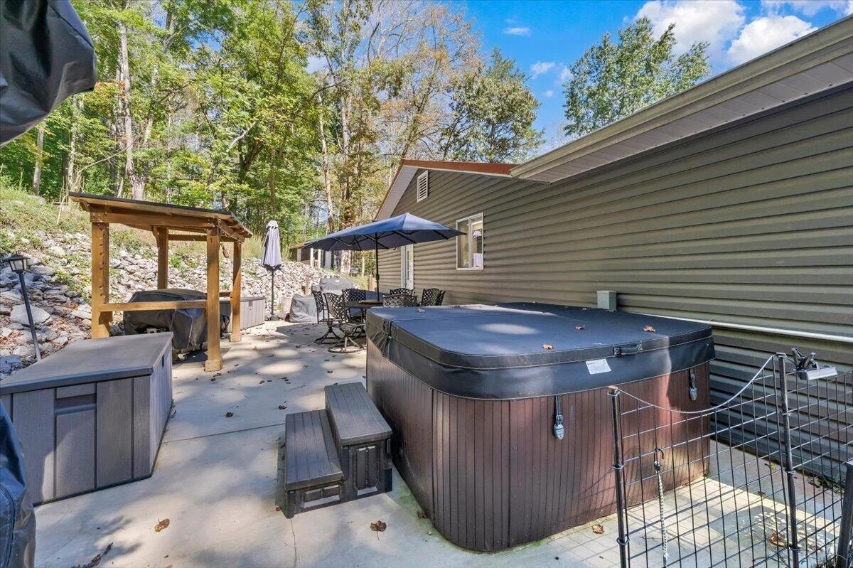 1255 RUSSELL DR - Photo 42
