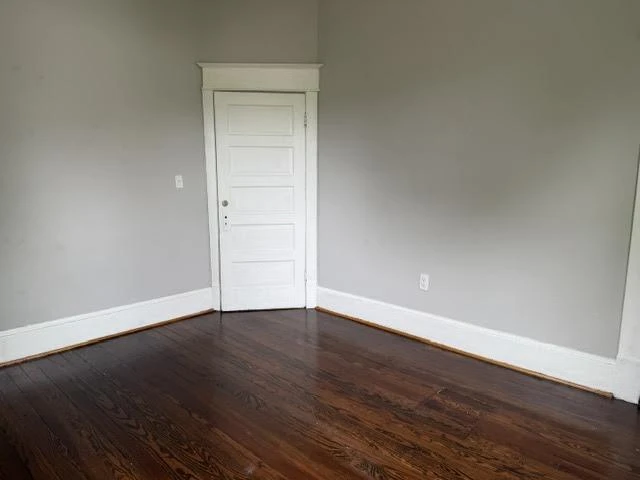 1120 12Th ST SE - Photo 9