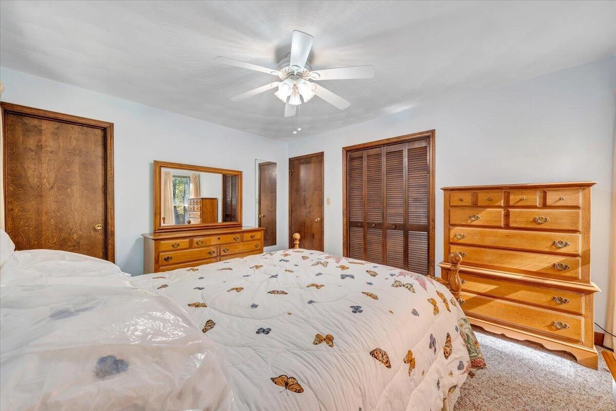 219 Summer CIR - Photo 16