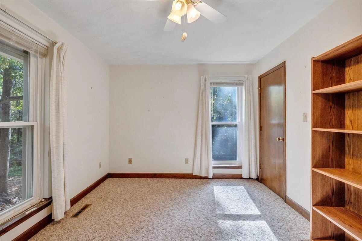 219 Summer CIR - Photo 20