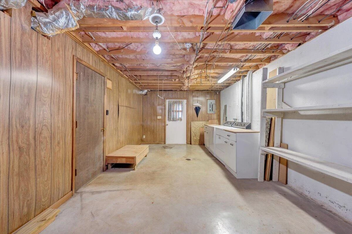 219 Summer CIR - Photo 27