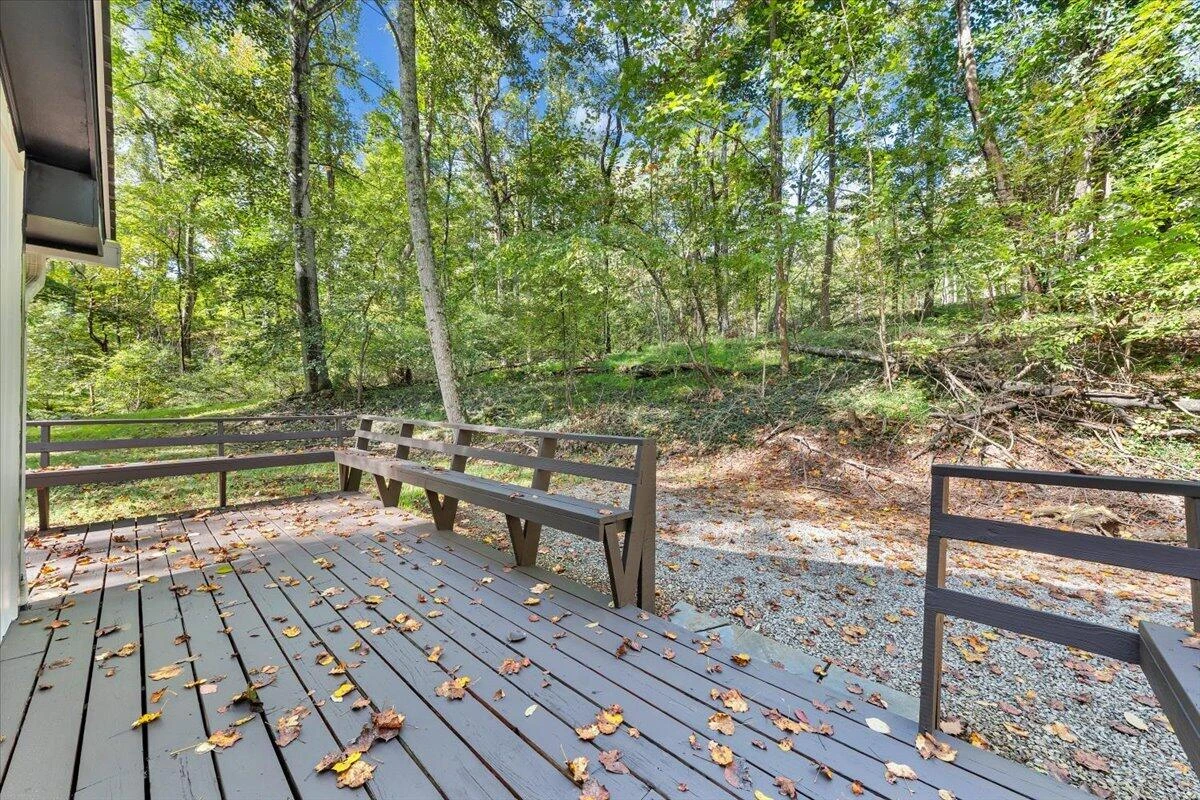219 Summer CIR - Photo 30