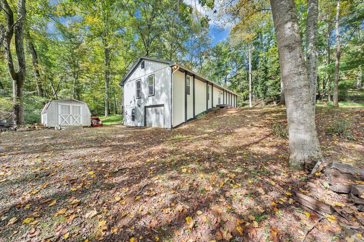 219 Summer CIR - Photo 40