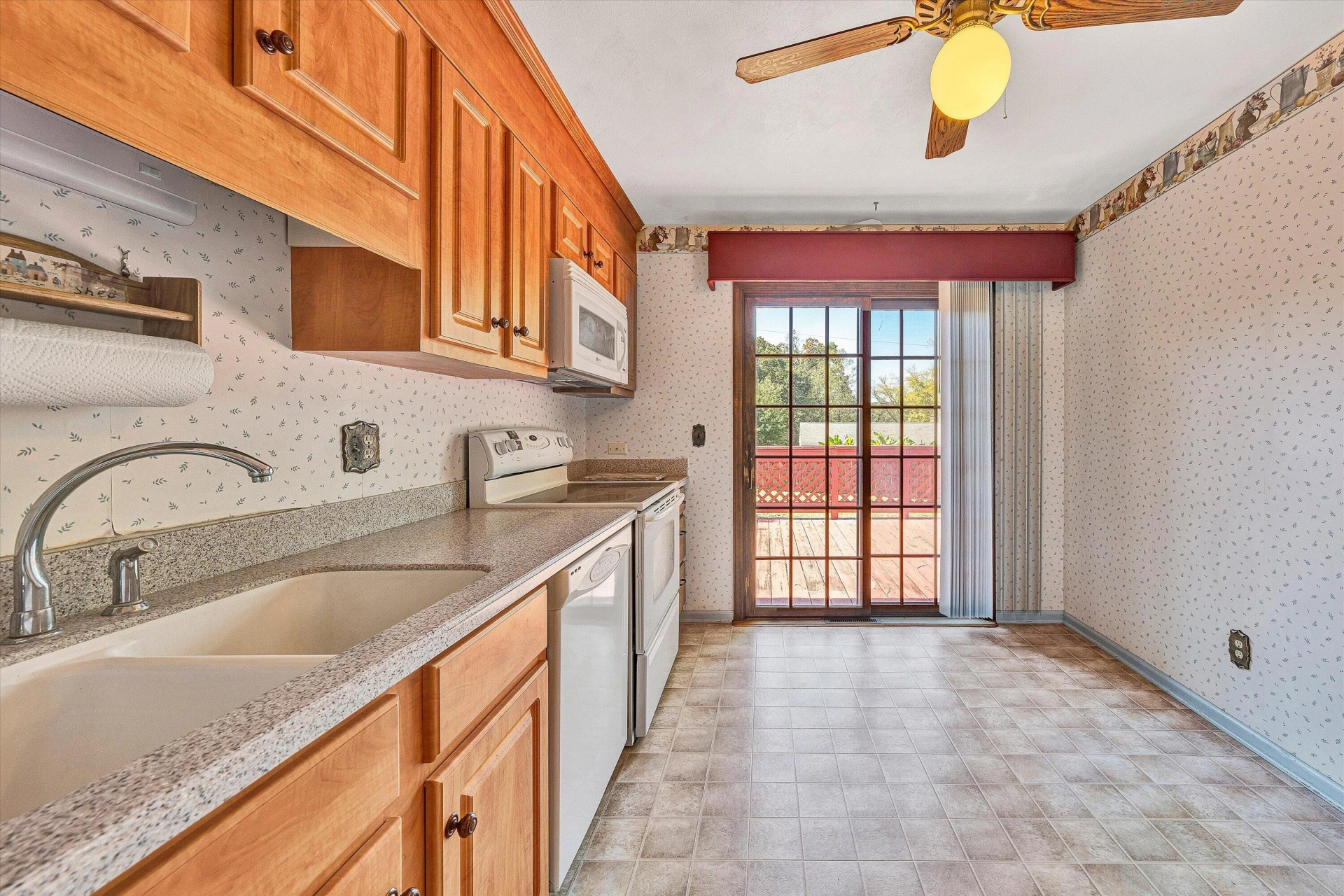 736 Finney DR - Photo 9