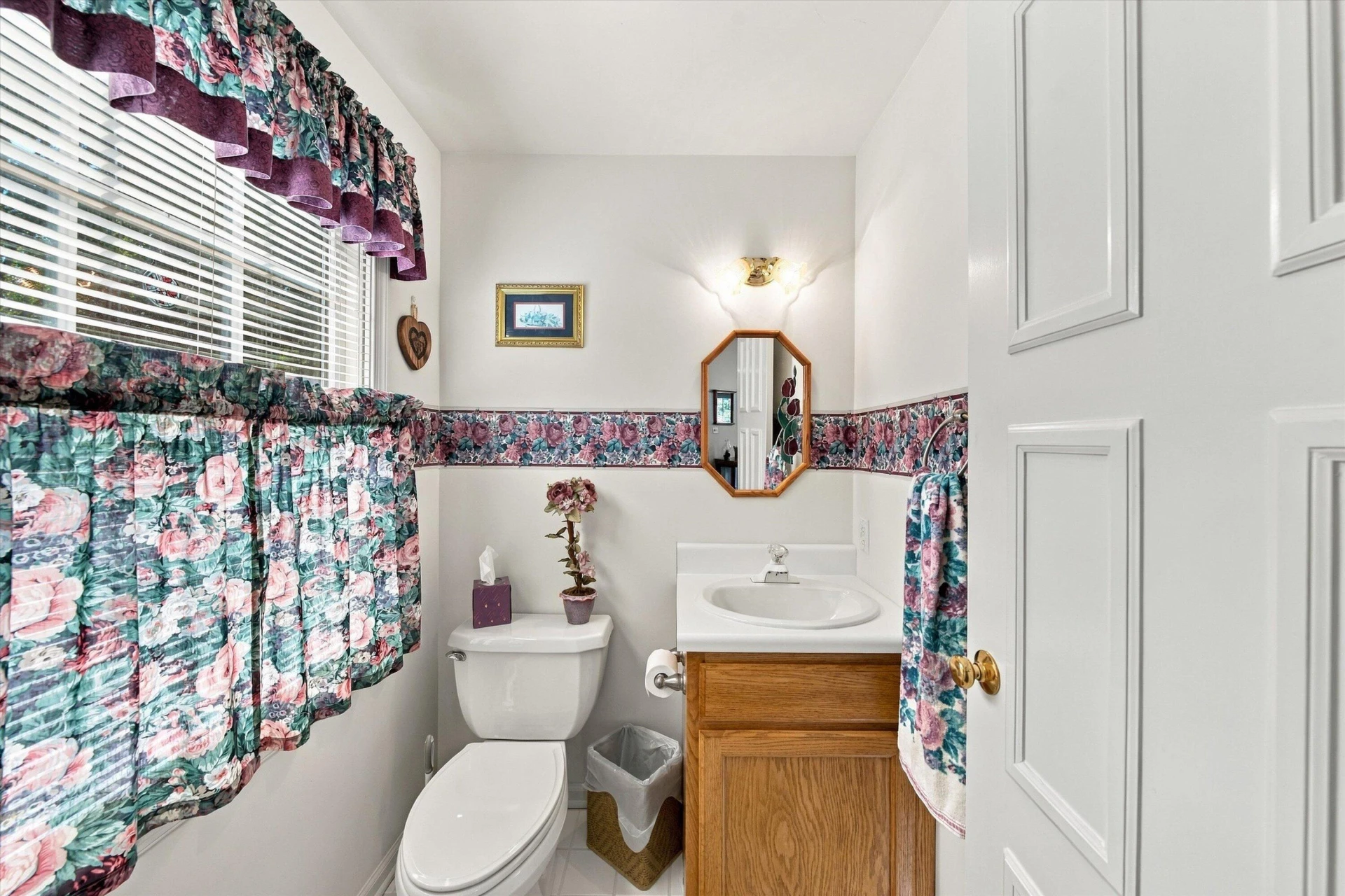 150 Maiden LN - Photo 15
