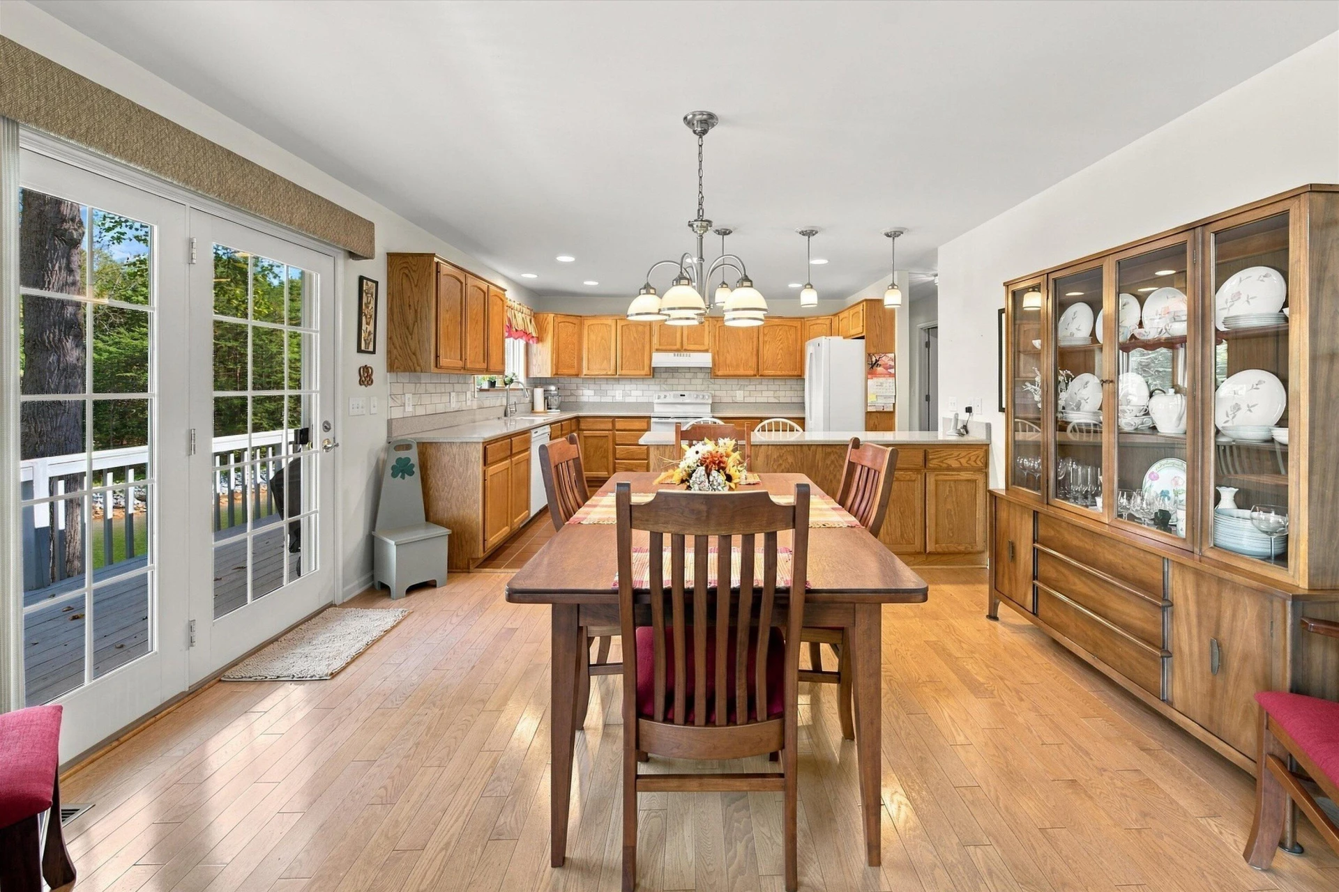 150 Maiden LN - Photo 16