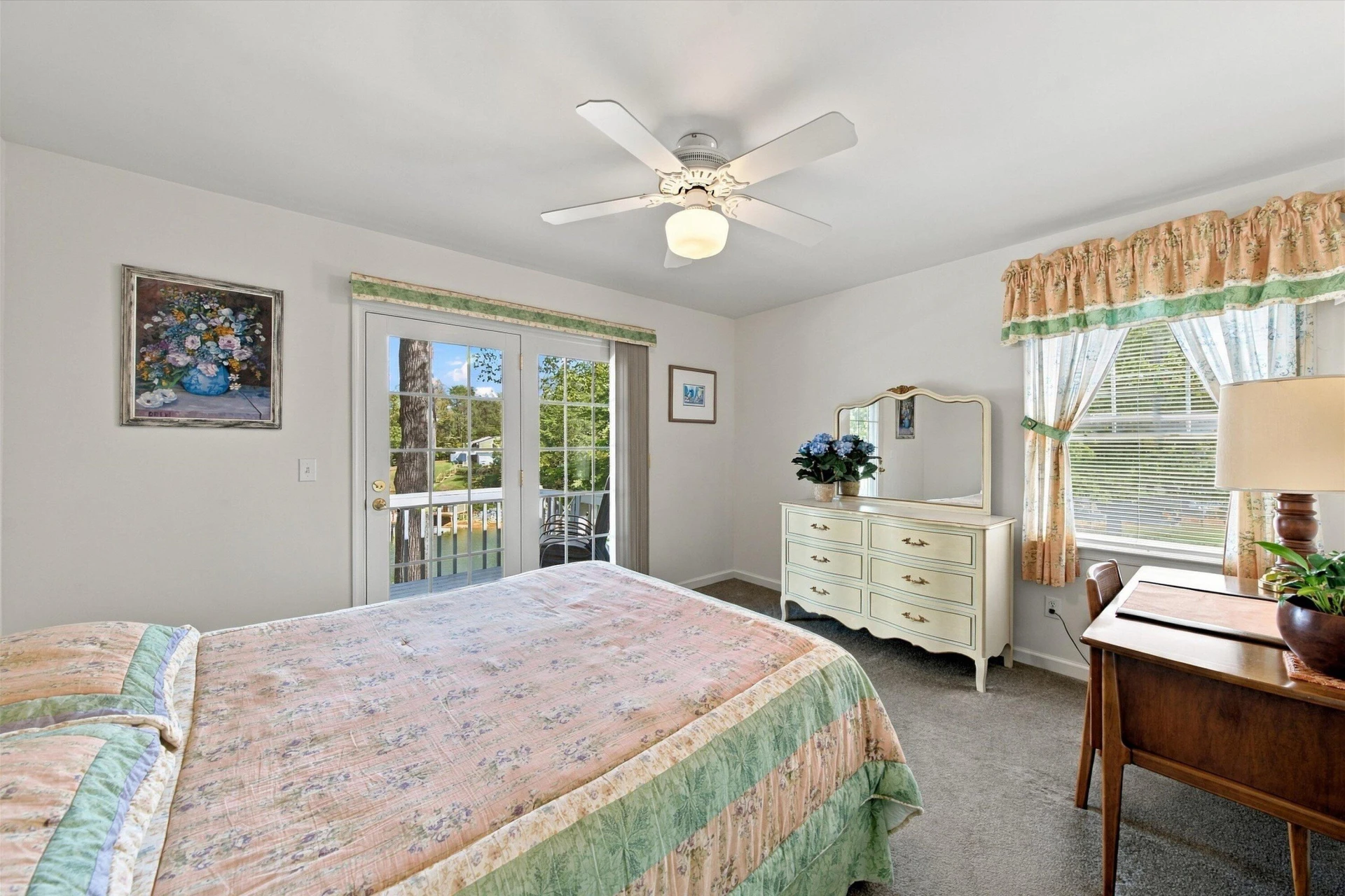 150 Maiden LN - Photo 25