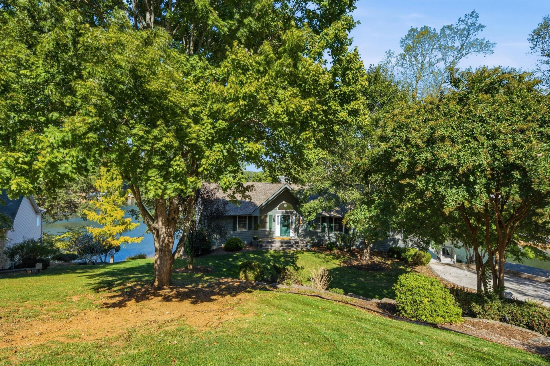 150 Maiden LN - Photo 51
