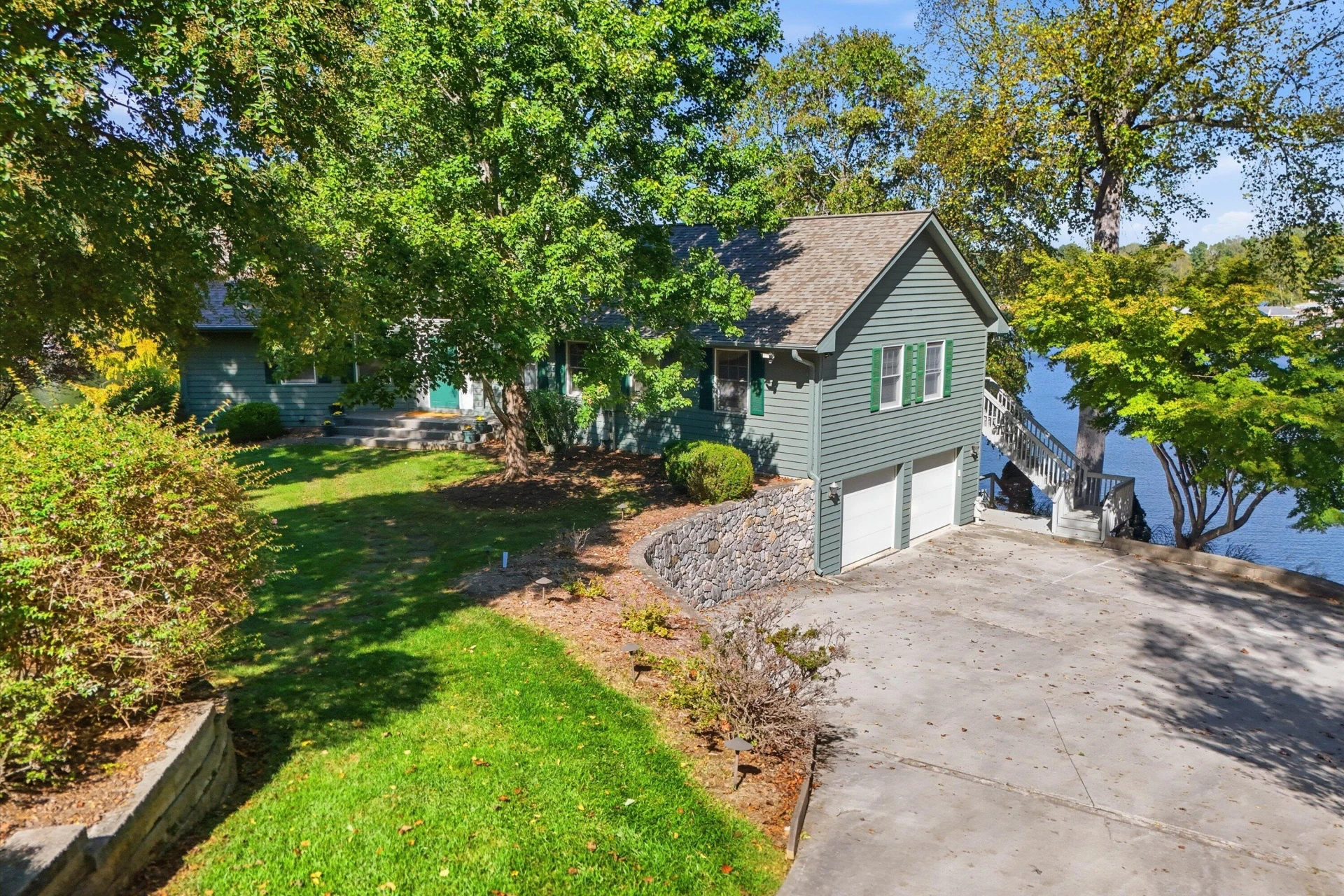 150 Maiden LN - Photo 54