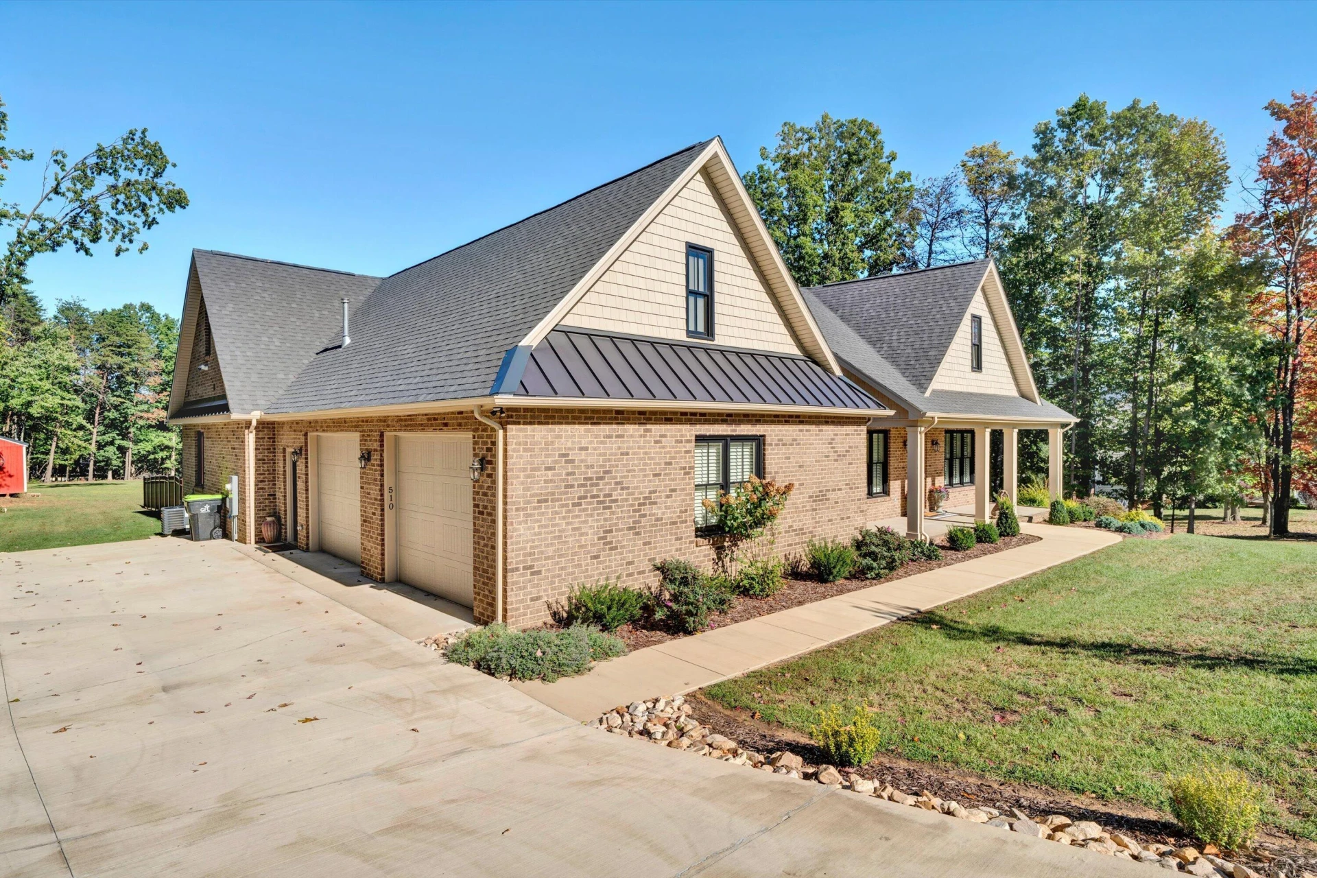510 Thornblade WAY - Photo 2
