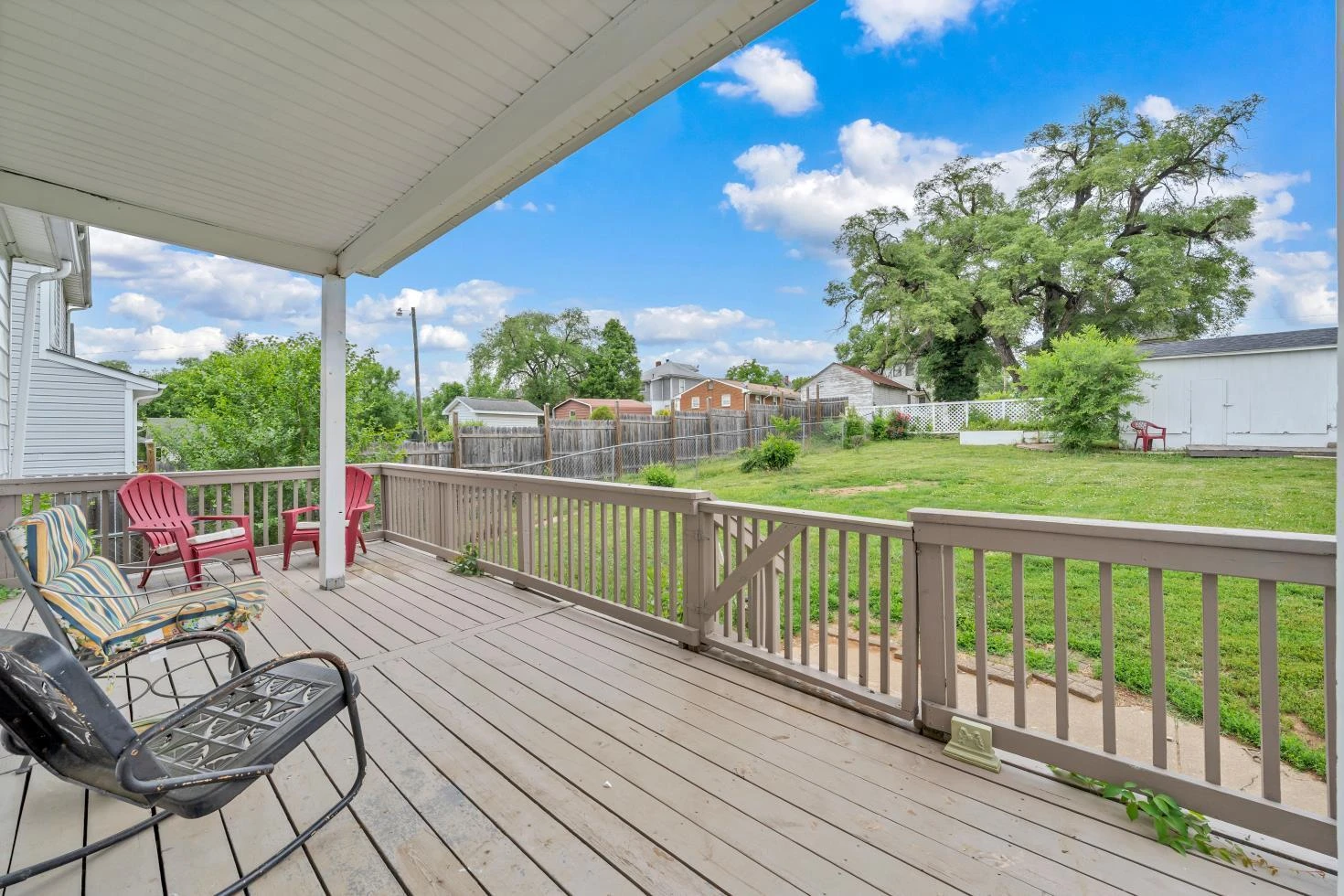 1901 Staunton AVE NW - Photo 32