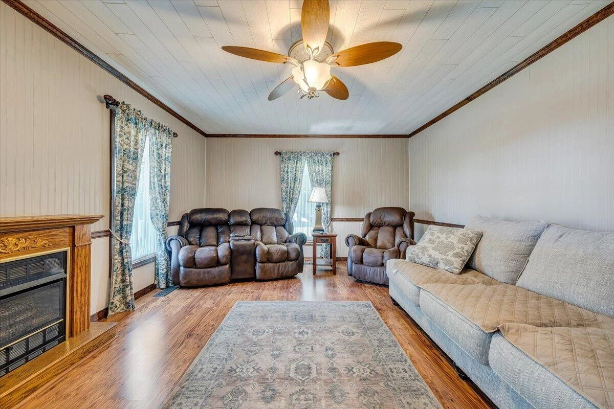 2408 Feather RD - Photo 8