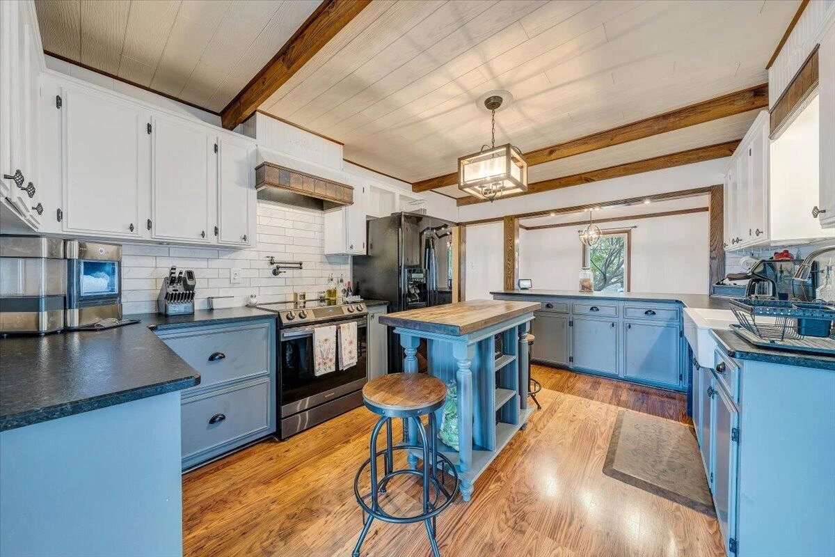 2408 Feather RD - Photo 16