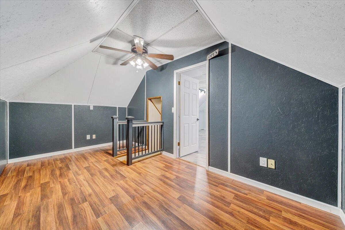 2408 Feather RD - Photo 27