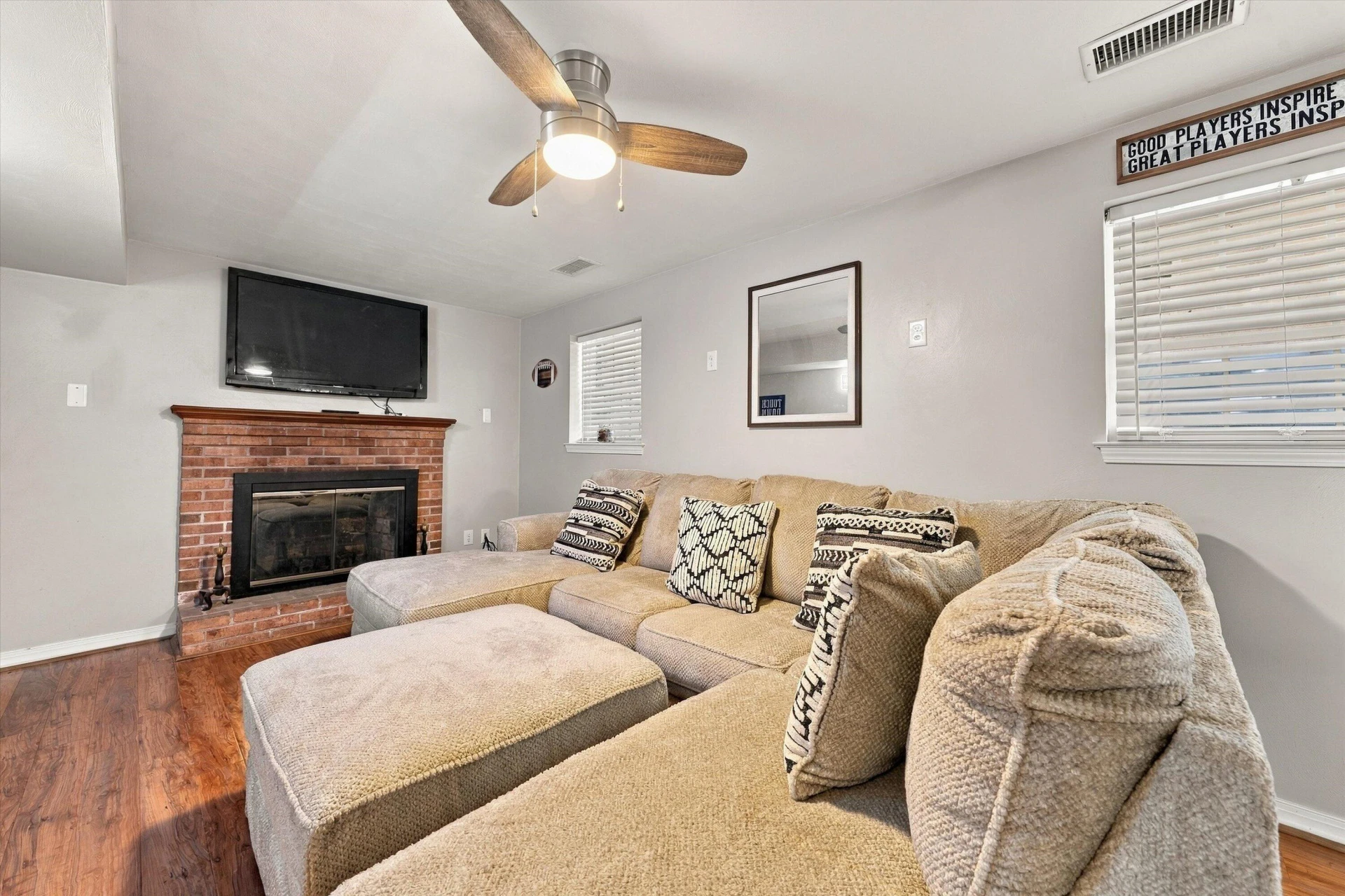 6333 Greenway DR - Photo 20